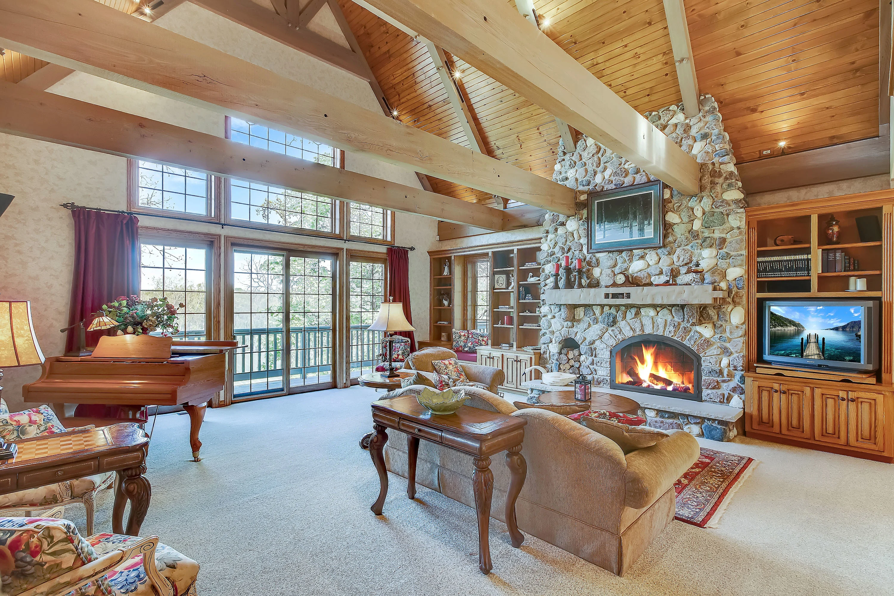 2780 Nish Road, Crystal Lake, Illinois 60012 - 2780-nish-road-crystal-lake-illinois05_y2x7h8