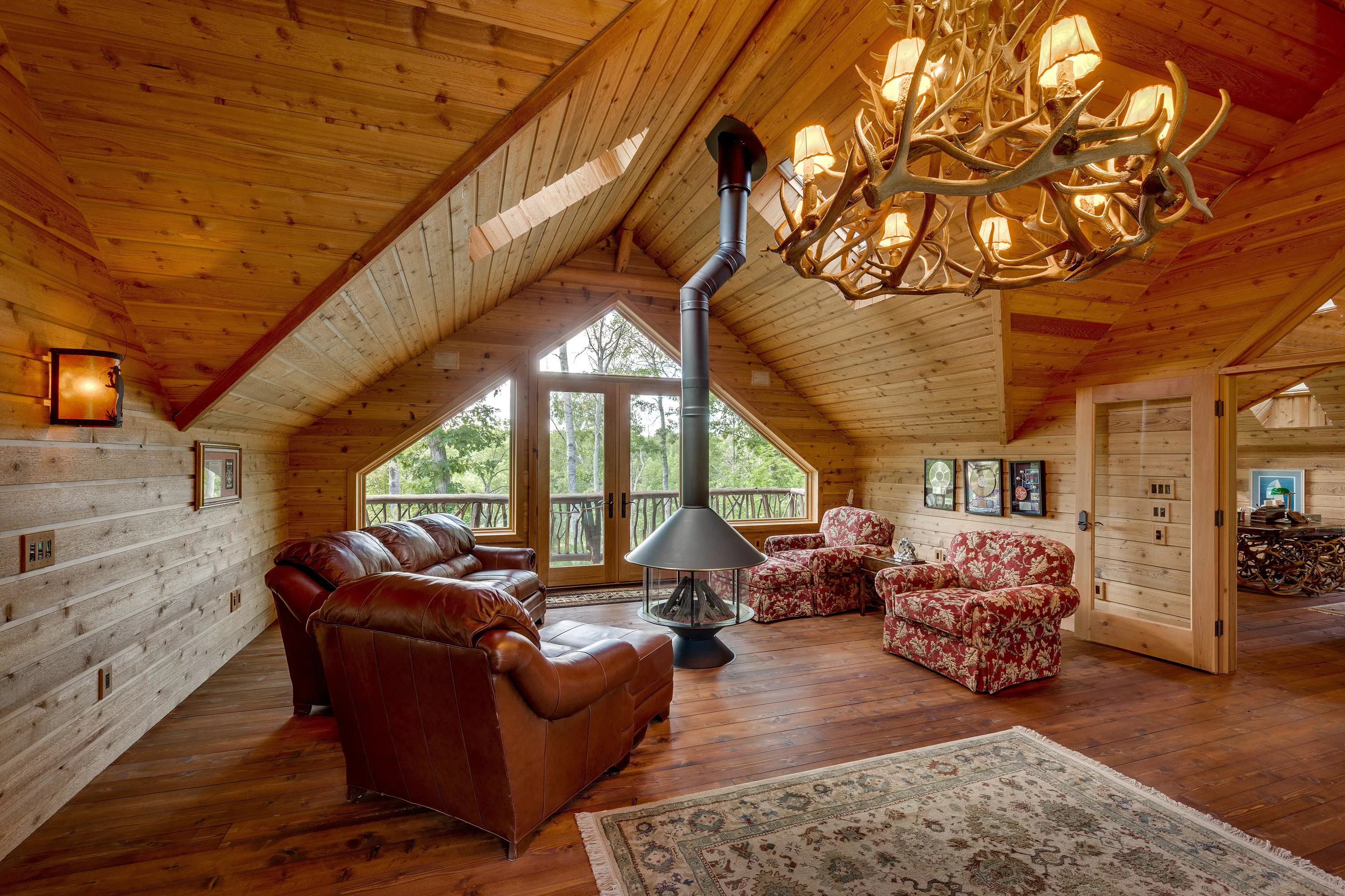 2665 Short Road, Lupton, Michigan 48635 - valhalla-lodge-northern-michigan-luxury-real-estate-25_w2a8yw