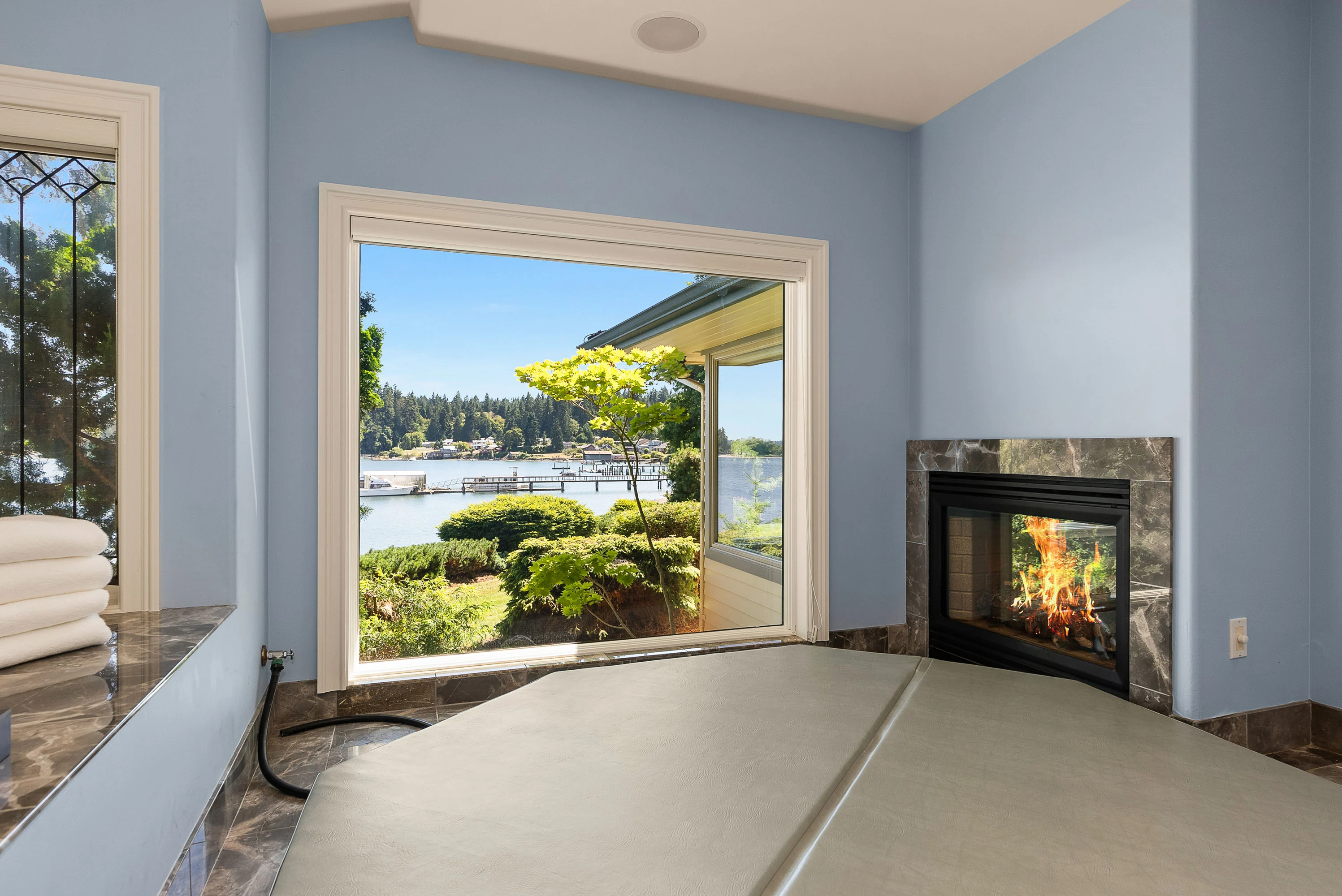 21330, 21234, and 21194 Miller Bay Road NE, Poulsbo, Seattle Area, Washington 98370 - 21330_Miller_Bay_Road_NE_15_hpnn4l