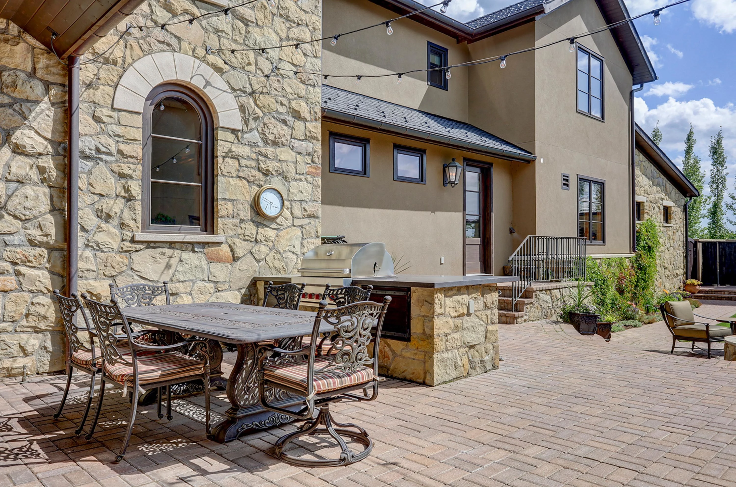 209 Pinnacle Ridge Place SW, Calgary, Alberta, Alberta T3Z 3N8, Canada - 209-pinnacle-ridge-place-rural-rocky-view-county-alberta-canada53_qhd5za