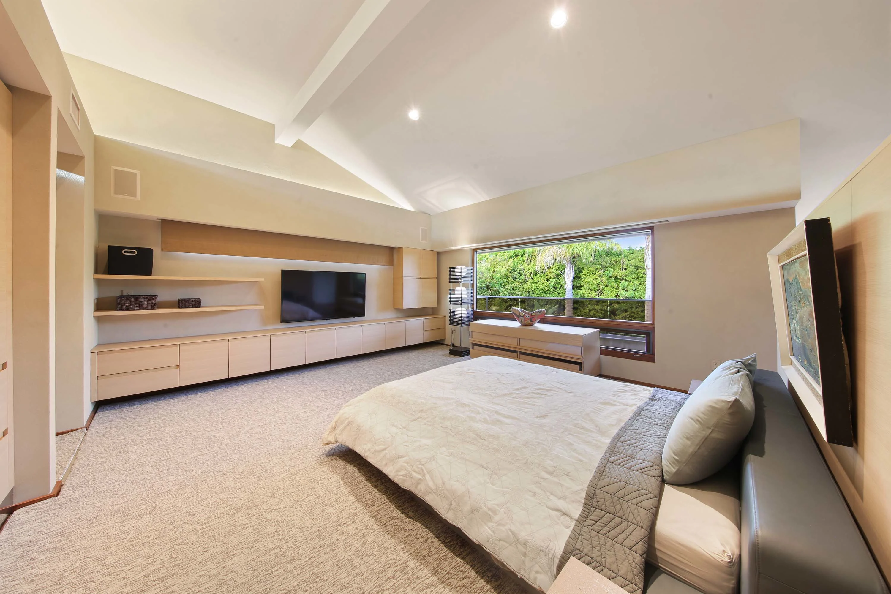1213 Skylark Drive, La Jolla, California 92037 - 1213-skylark-drive-la-jolla-california51_nxwfp7