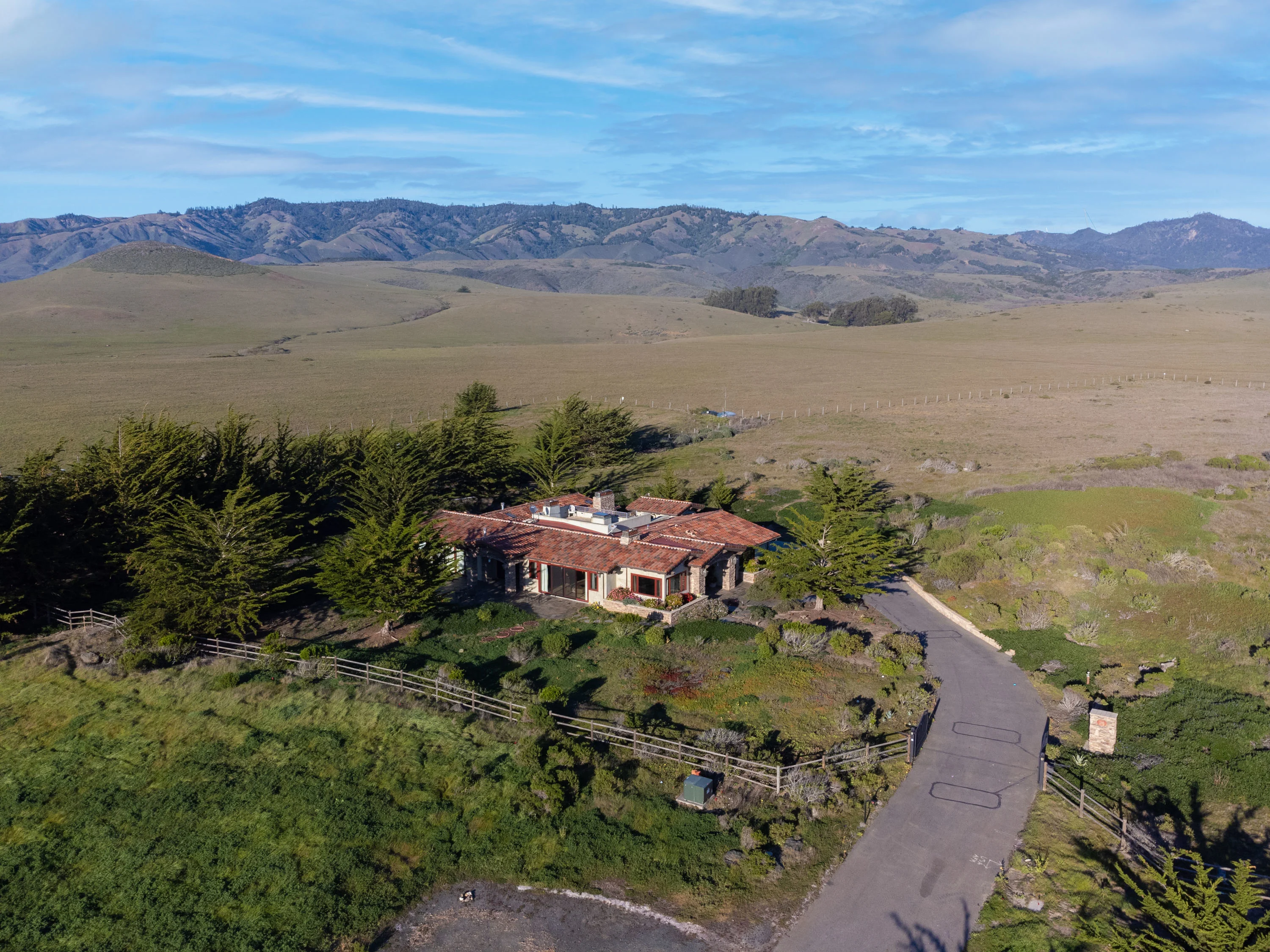 295 Via Piedras Blancas, Central Coast of California, California 93452 - 295-via-piedras-blancas-san-simeon-california26_reppaf
