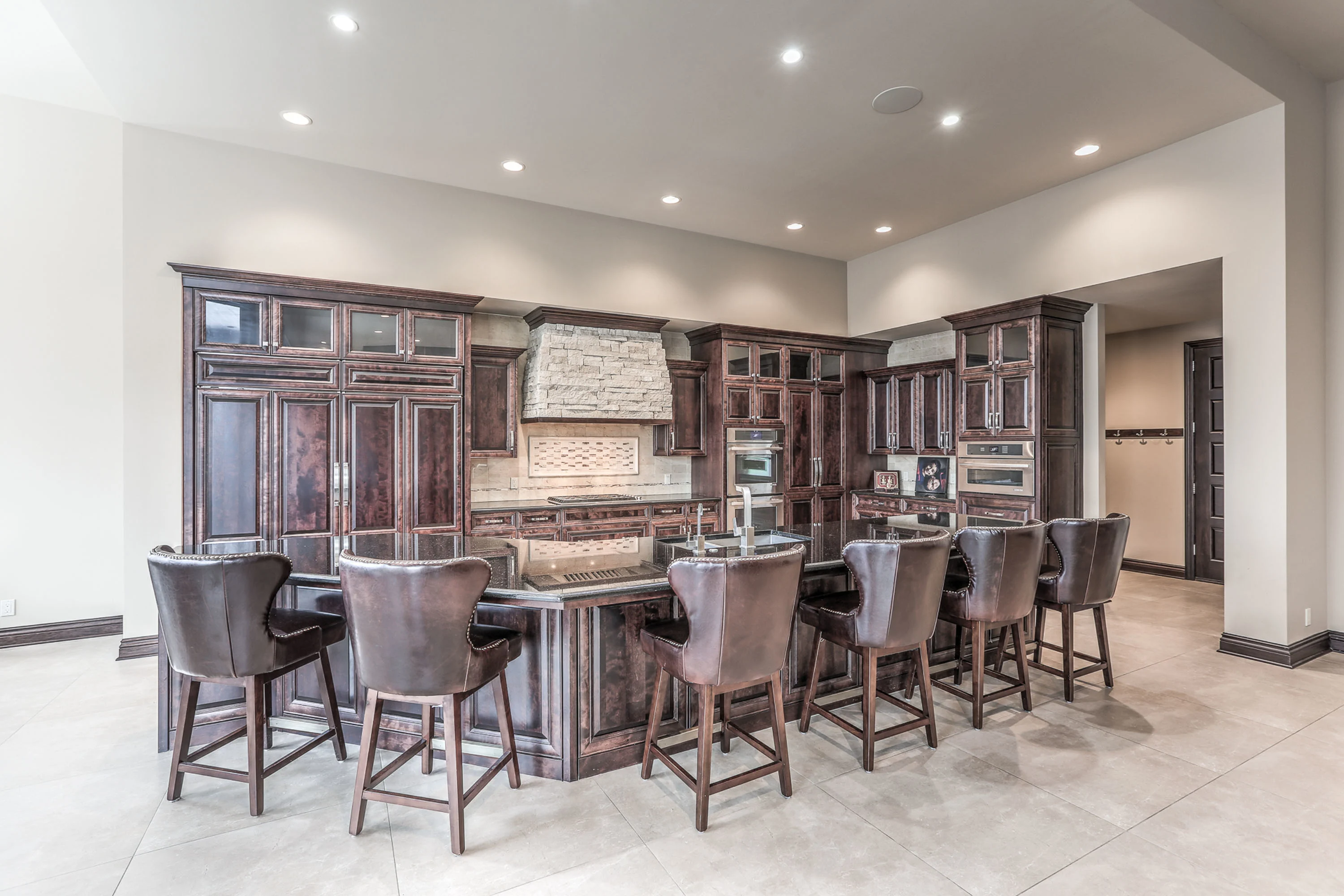 17445 Valley Drive , Omaha, Nebraska 68130 - 17445-valley-drive-omaha-nebraska08_zqqdso
