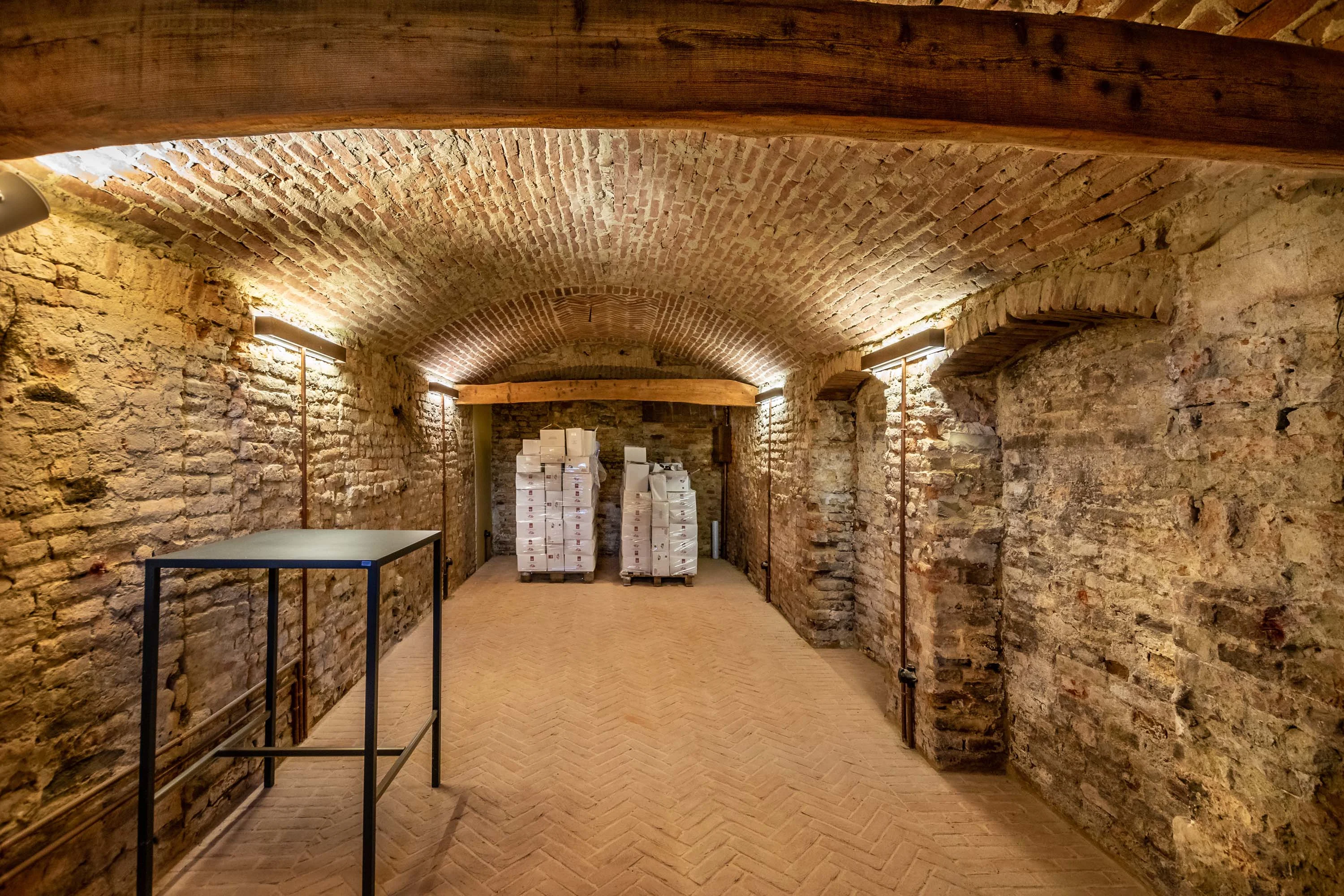 Azienda Agricola Montefiorito, Asti, Monferrato Region, Piedmont , Italy - 25_-_AST2605_Asti-48_jadiho