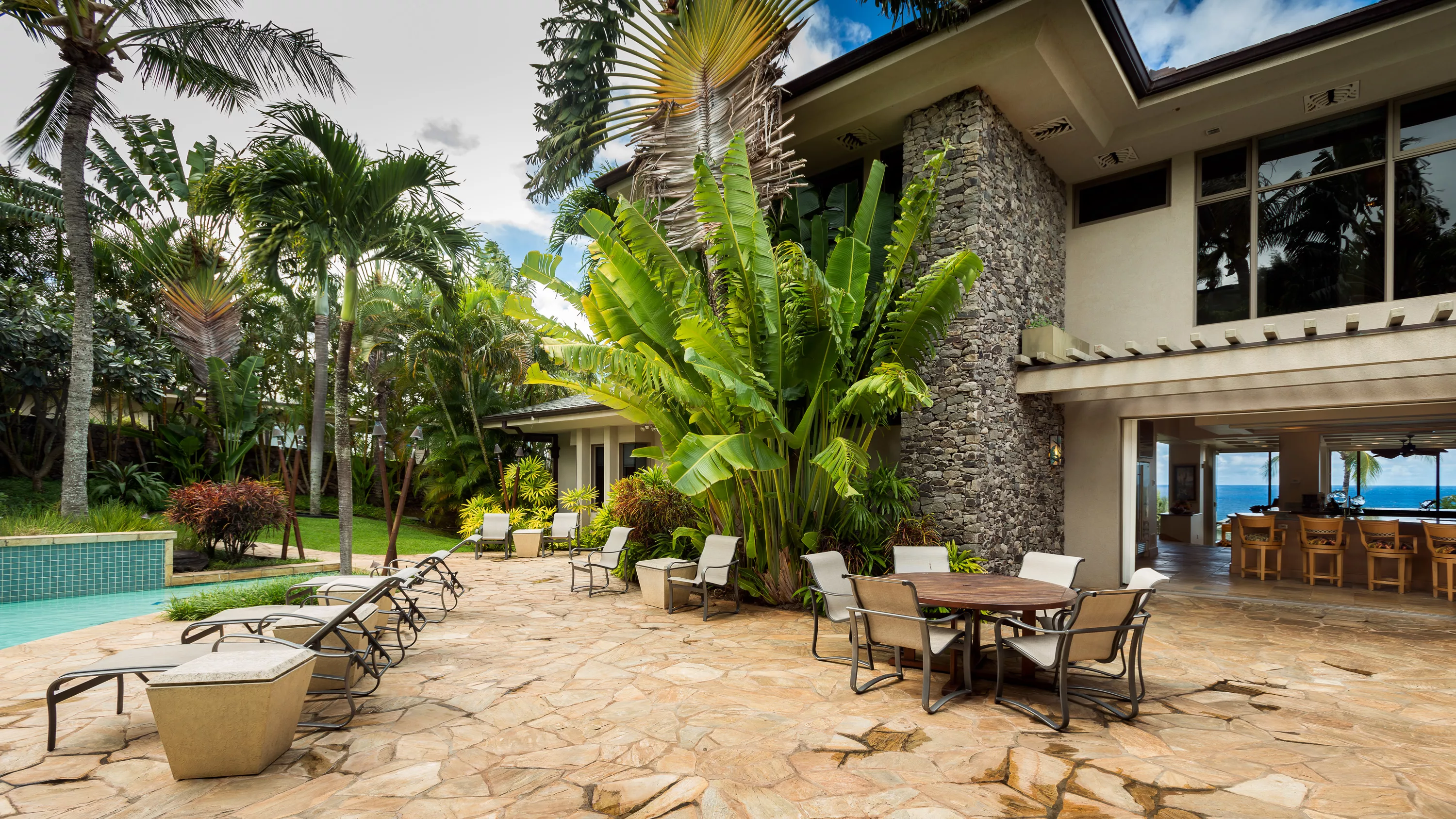 8 Kapalua Place, Kapalua, Maui, Hawaii 96761 - 8-kapalua-place-lahaina-hi-96761-12_ds5uzm