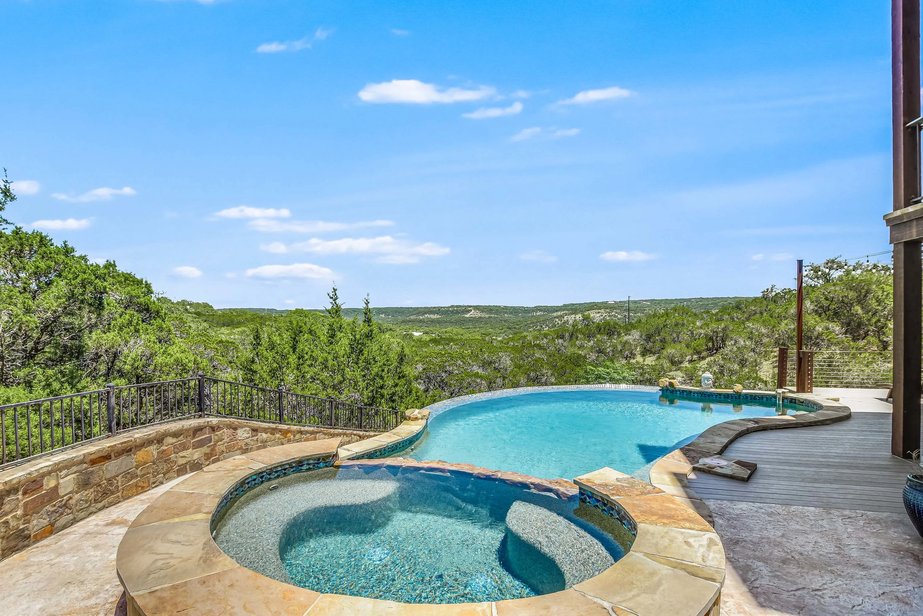 400 Hillview Road, Wimberley, Texas 78676 - 34_400_Hillview_Road_v27tpb