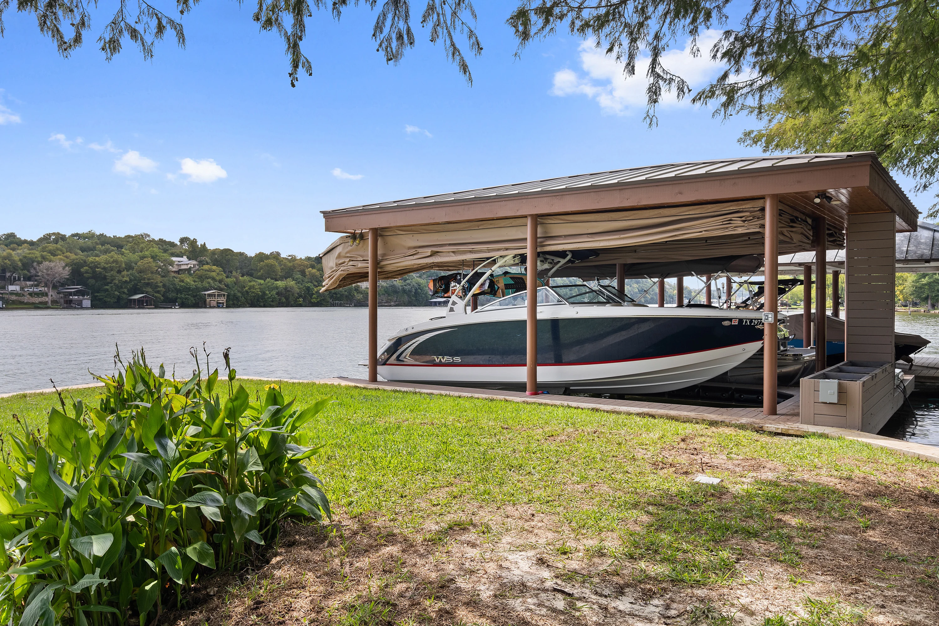 2611 Westlake Drive, Austin, Texas 78746 - 2611-westlake-drive-austin-texas22_ej2x5w