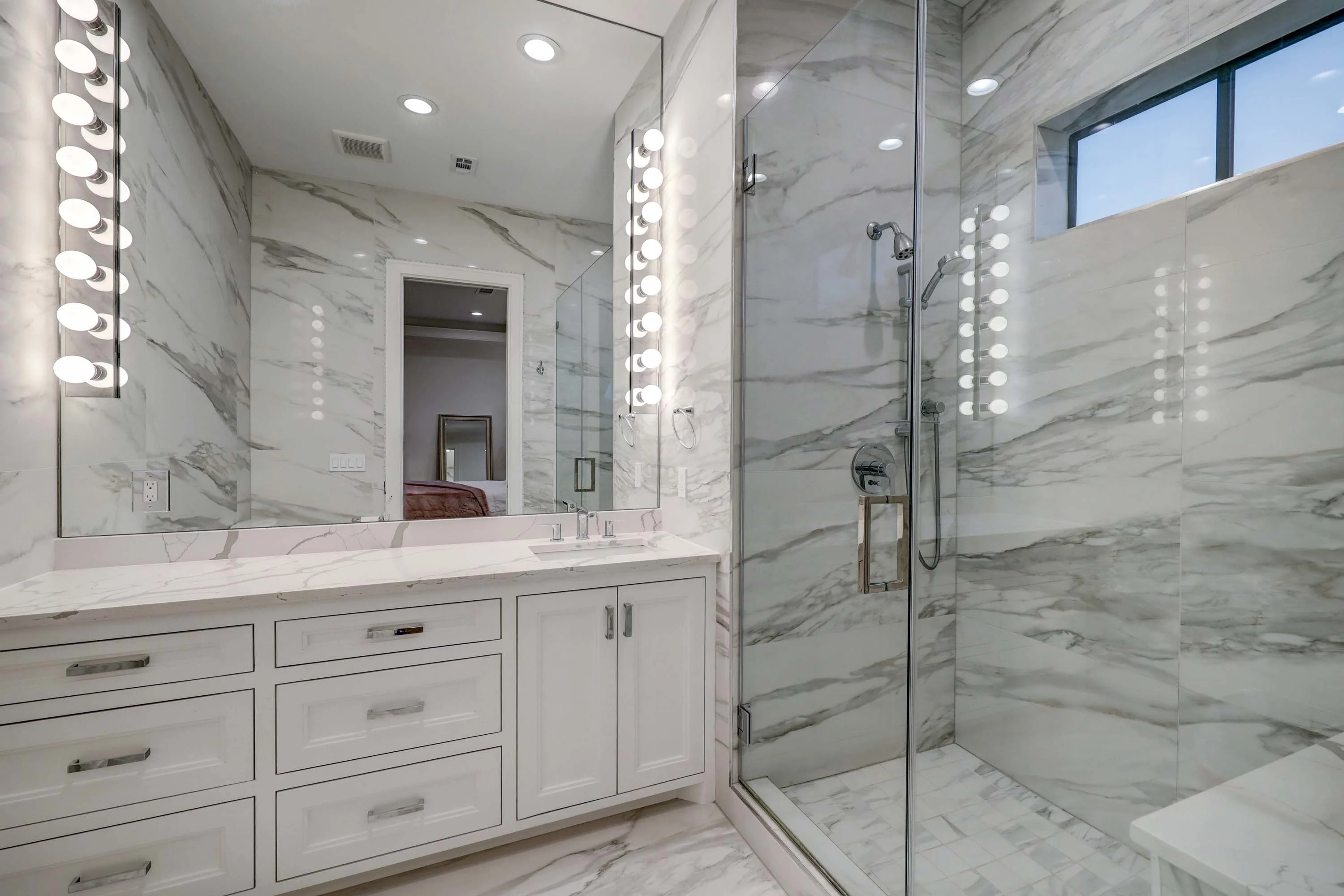 2501 Addison Road, Houston, Texas 77030 - 2501-addison-road-houston-texas23_s1dsju