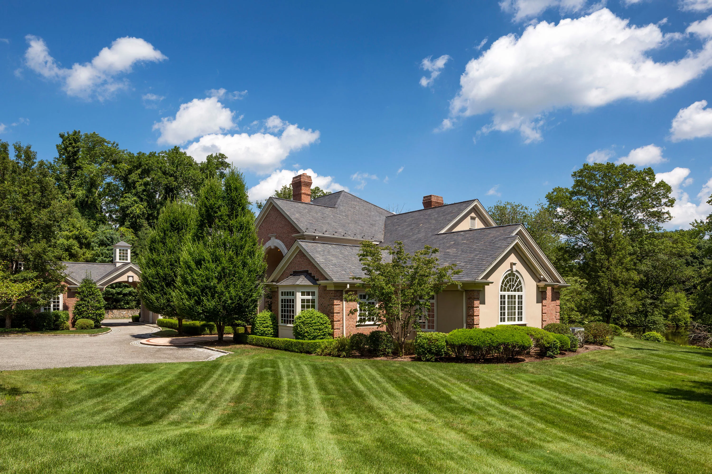 93 Clapboard Ridge Road, Greenwich, Connecticut 06830 - 93_clapboard_ridge_road_01_xgo84q