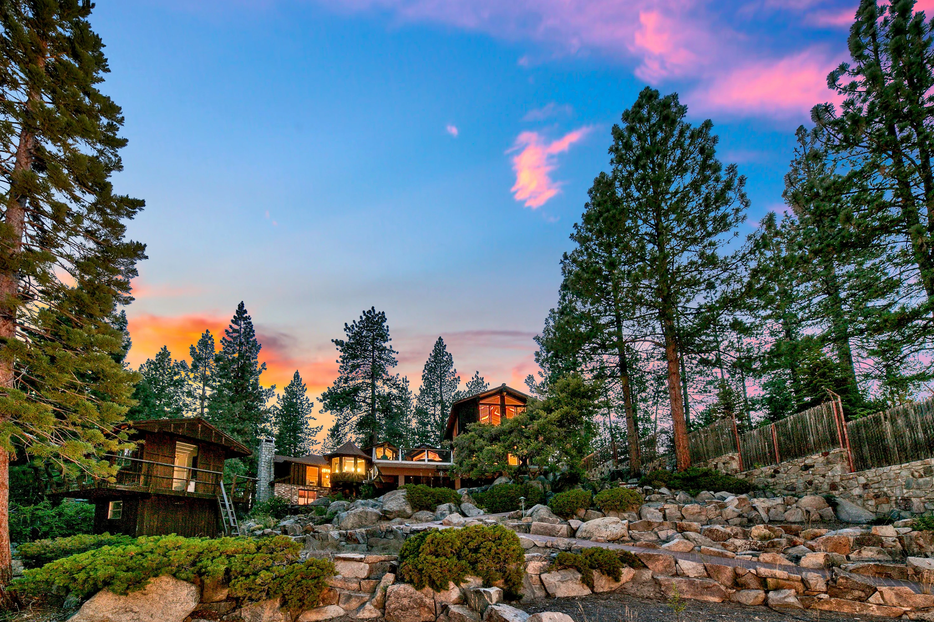 003 20 Cal Neva Drive