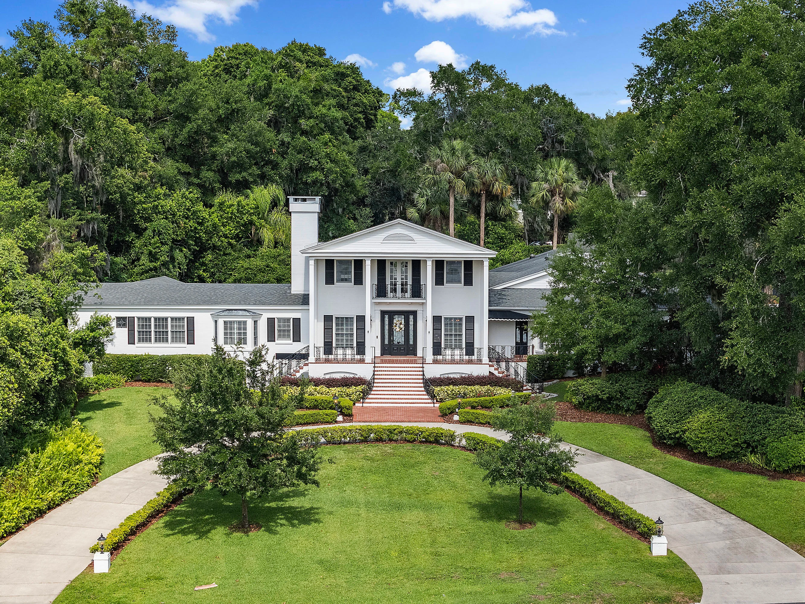 1414 Sylvan Drive, Mount Dora, Near Orlando, Florida 32757 - 1414_Sylvan_Drive_Mount_Dora_FL_01_ptewkr