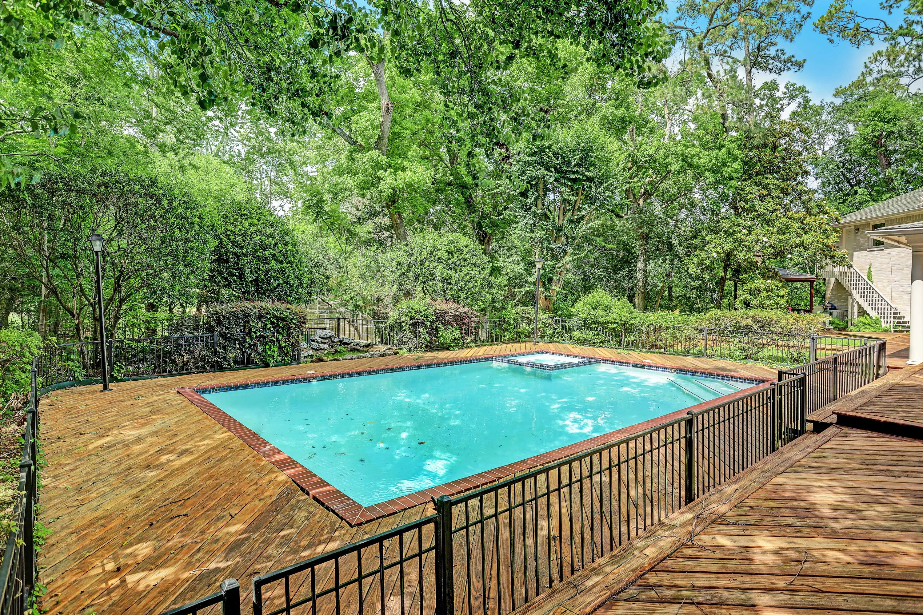 4006 Inverness Drive, Houston, Texas 77019 - 4006-inverness-drive-houston-texas_09_oov9q8