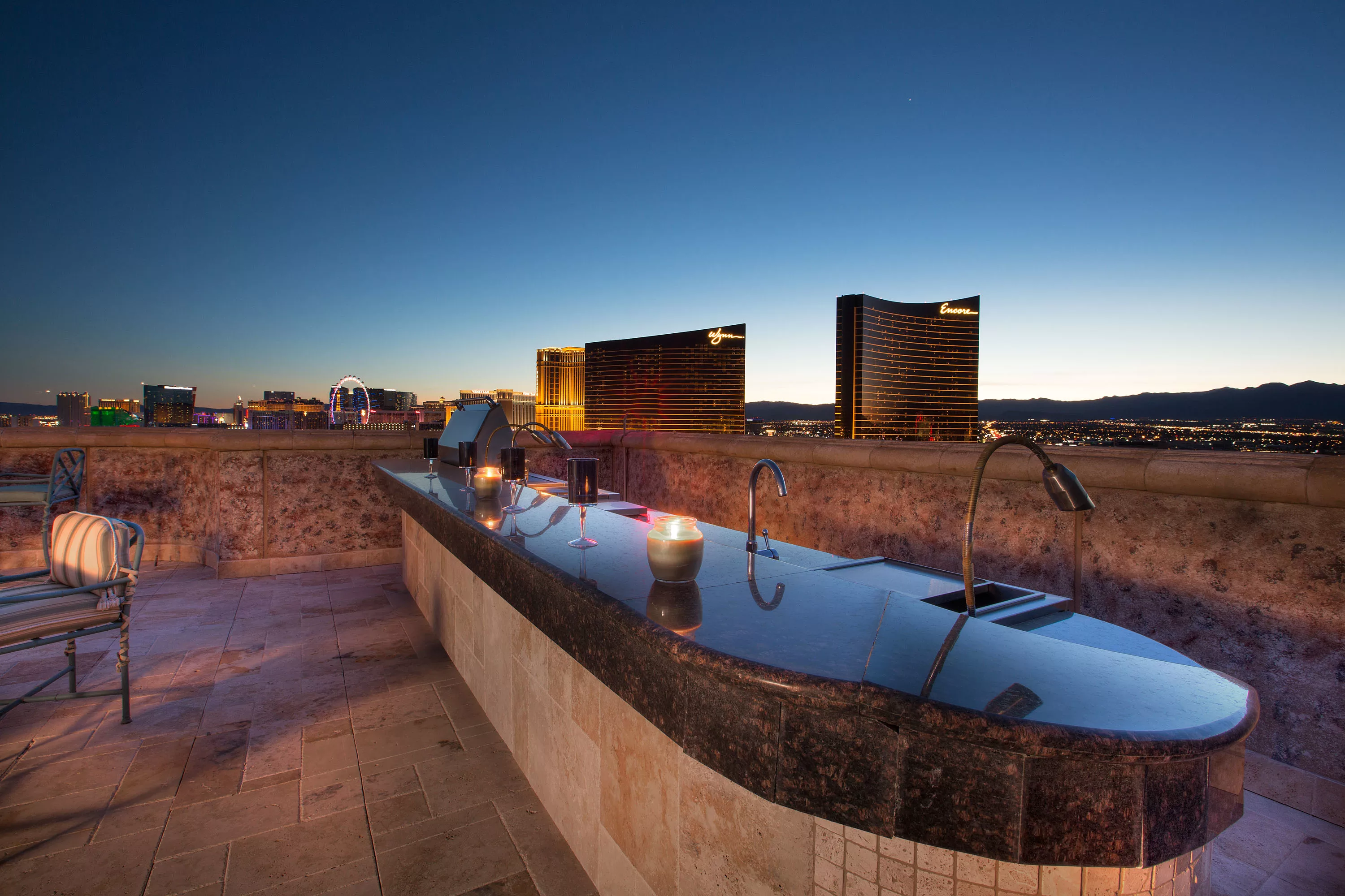 360 E Desert Inn Road, 1902, Las Vegas, Nevada 89109 - 360-e-desert-inn-road-las-vegas-nv-89109-20-29-18-49-4949_jl77xy