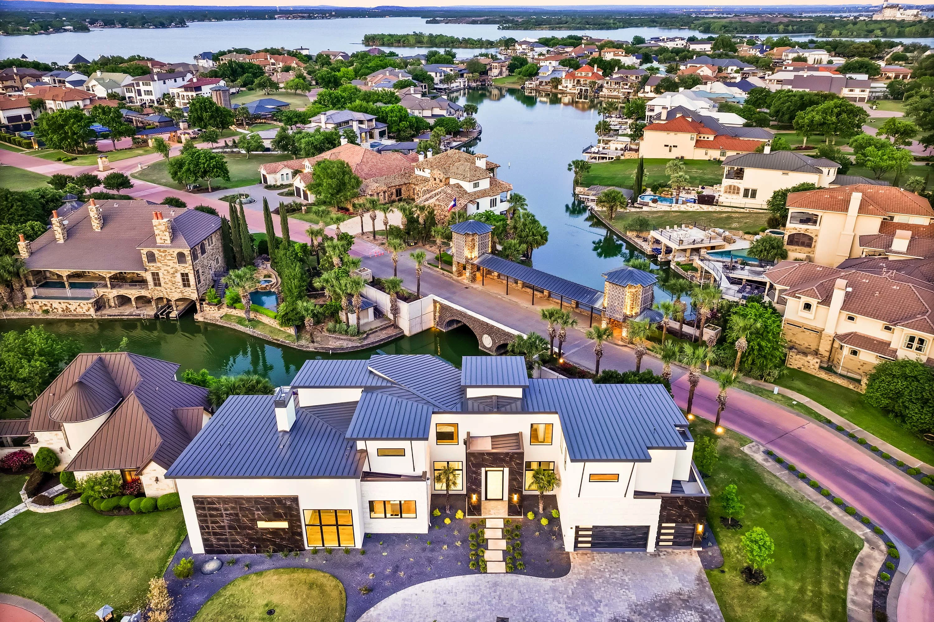 81 Applehead Island Drive, Austin Area, Horseshoe Bay, Texas 78657 - 32_Applehead_Island_Drive_i9nowe