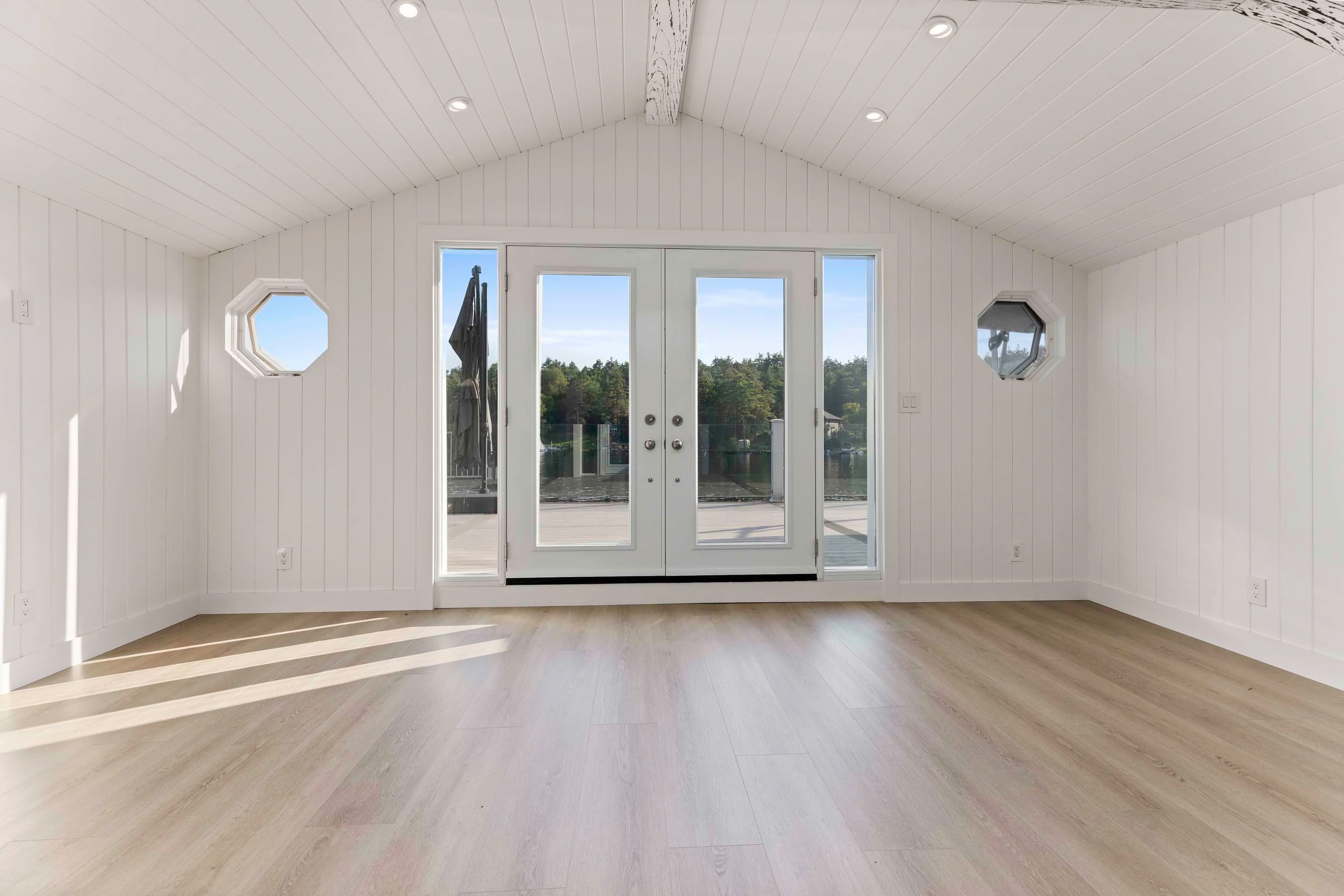 1080 Whitehead Road, Lake Muskoka, Gravenhurst, Ontario P1P 1V1, Canada - 30_-_1080_Whitehead_Farm_Rd-126_sbhfym