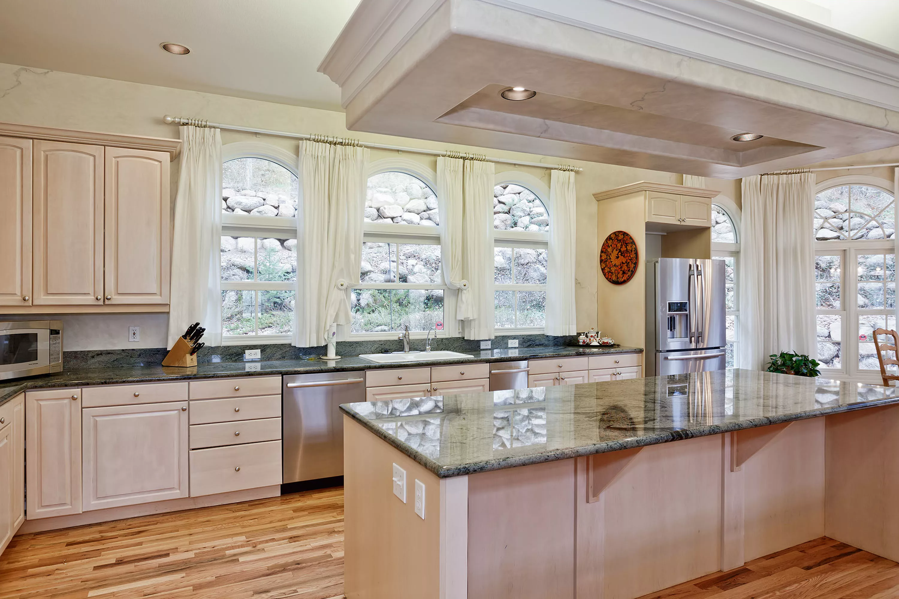 3 Pine Road, Colorado Springs, Colorado 80906 - 3-pine-rd-colorado-springs-co-08-31-18-28-2828_hnluv6