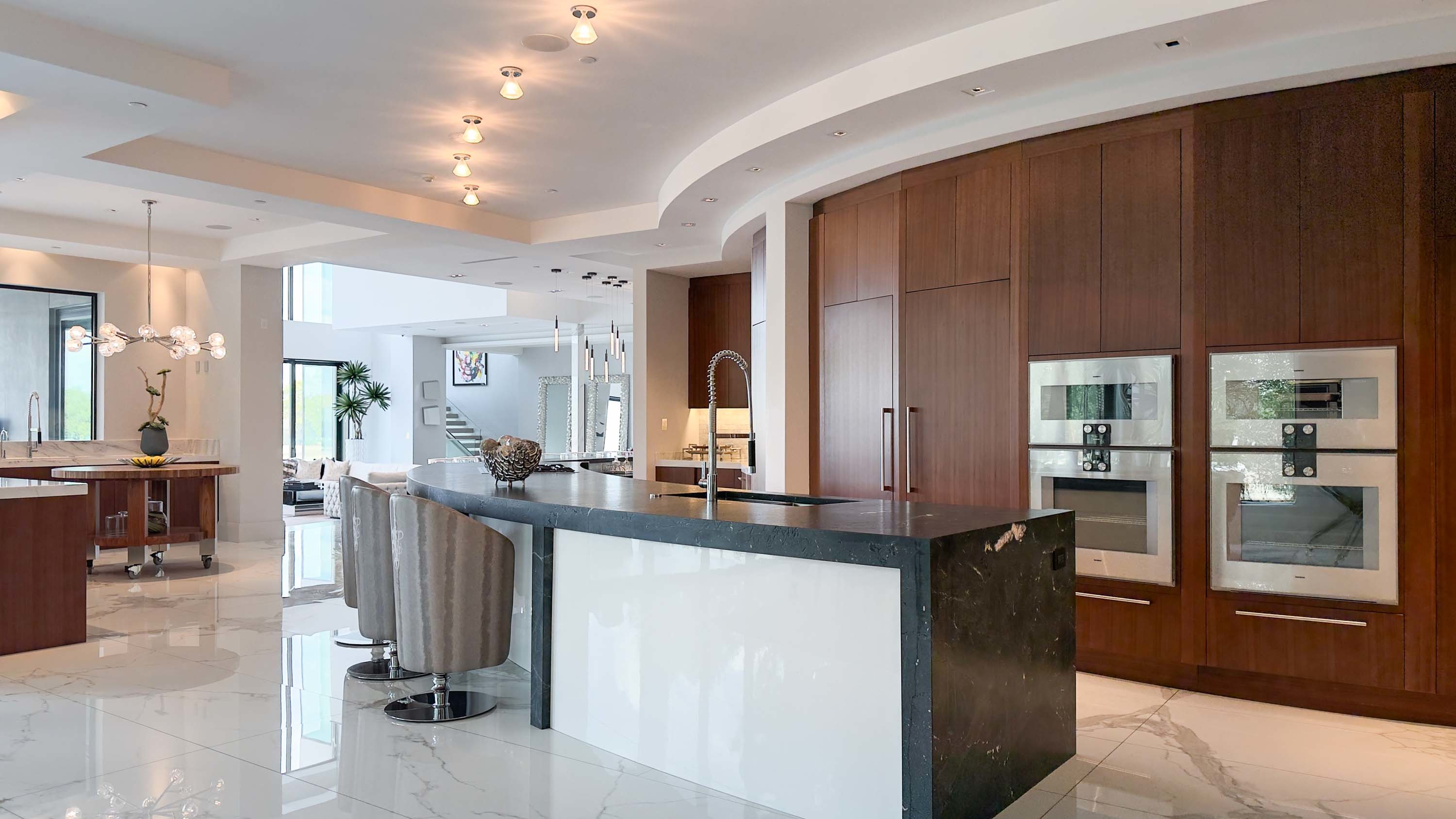 18 3102 Noble Lakes Lane Houston, TX 77082 - Luxury Real Estate - Concierge Auctions