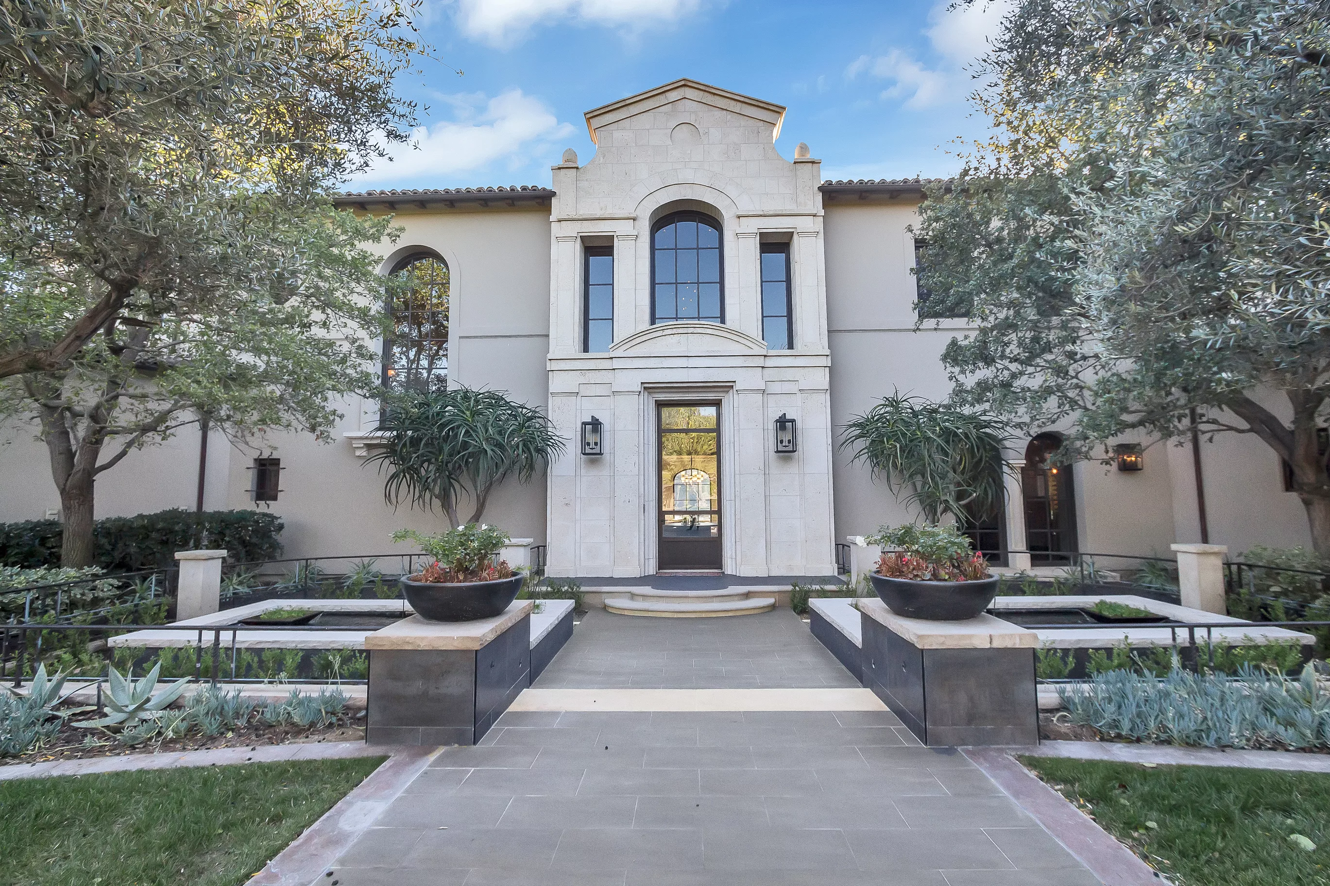 14105 Biscayne Place, San Diego County, California 92064 - 14105-Biscayne-Poway-California00-03-17-03-033_tbxor9