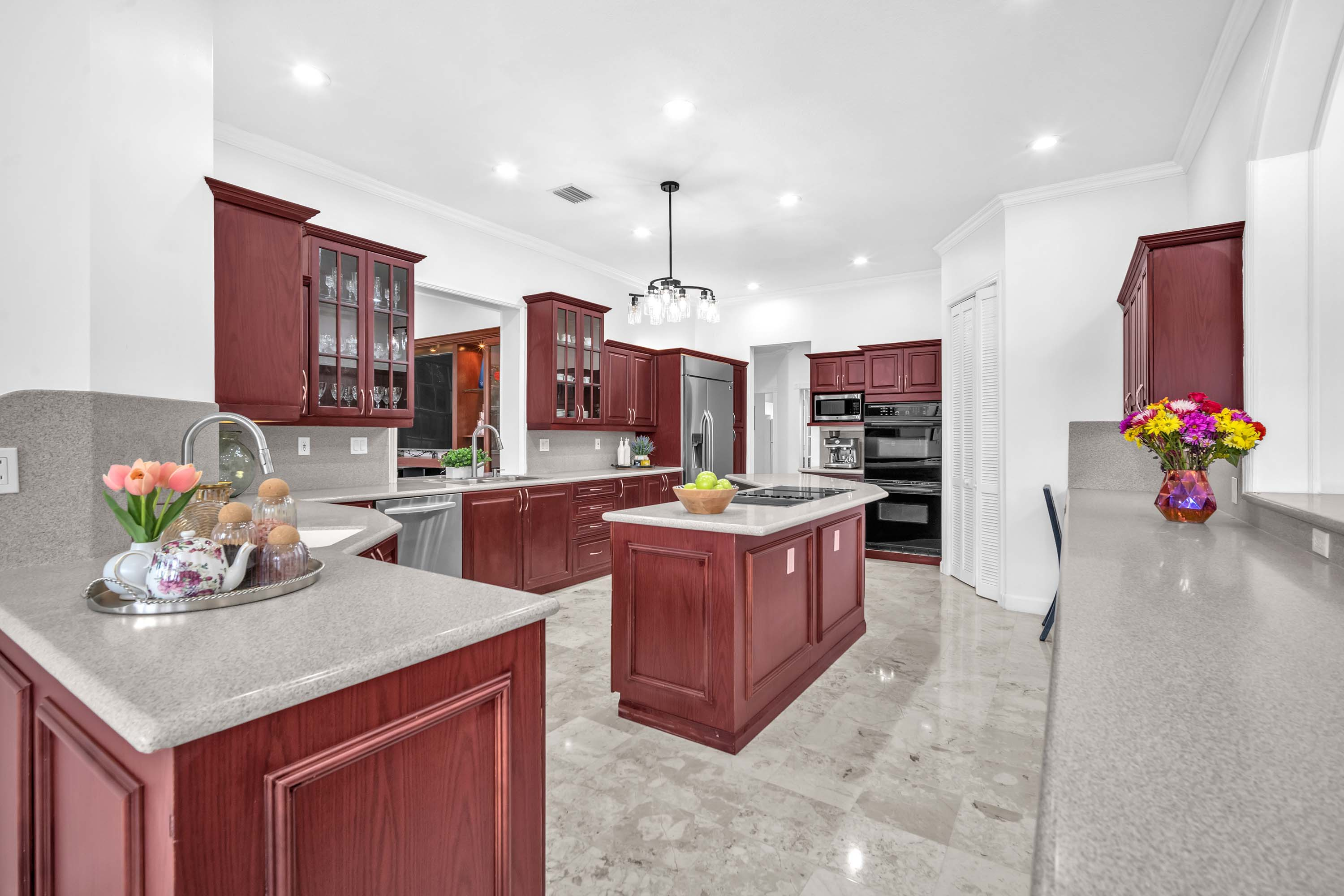 11 3855 Windmill Lake Road - Luxury Real Estate - Concierge Auctions