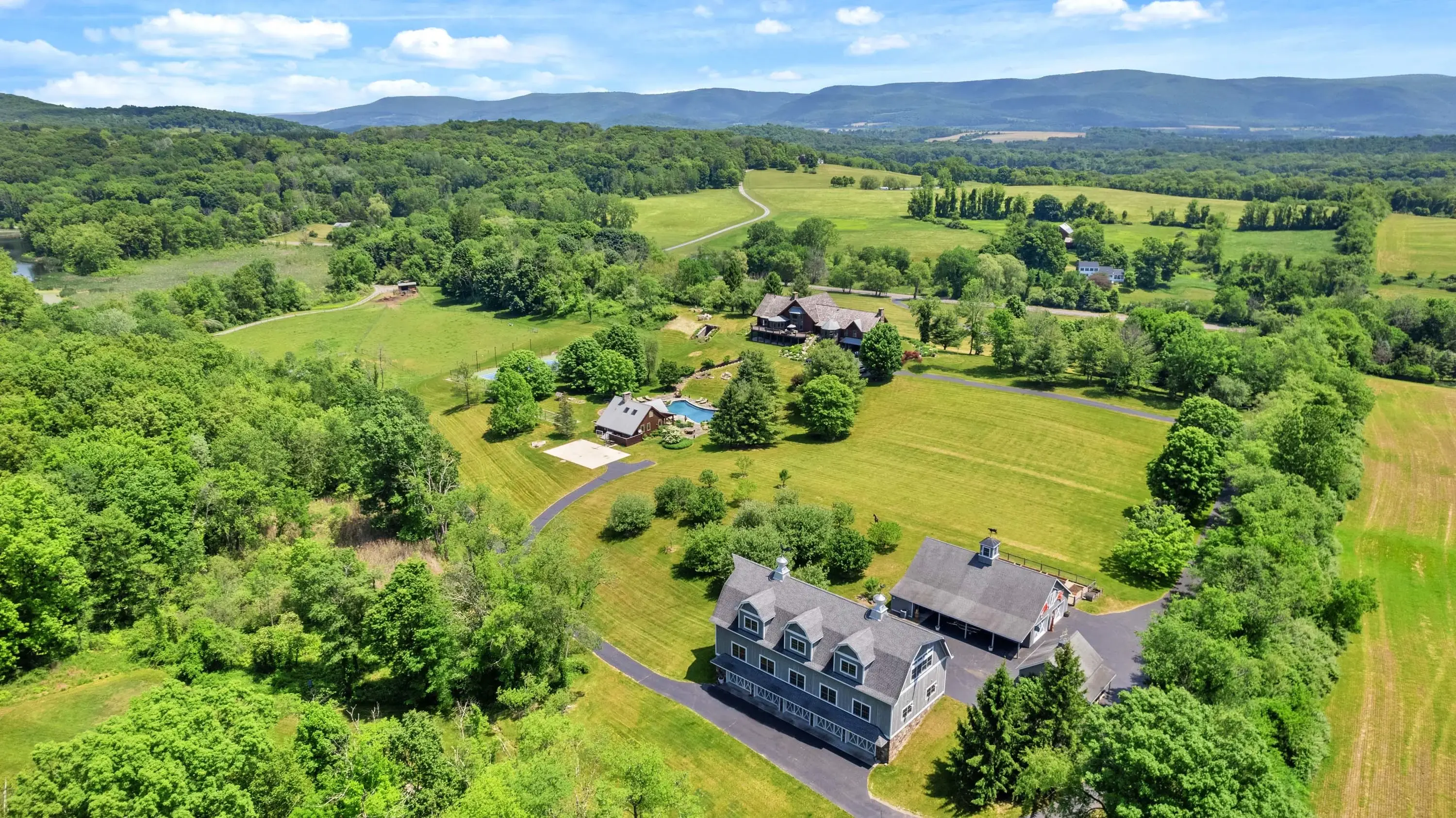 1175 County Route 27A, Ancram, Near Copake Lake, New York 12502 - 1_-_6_sxxoy6