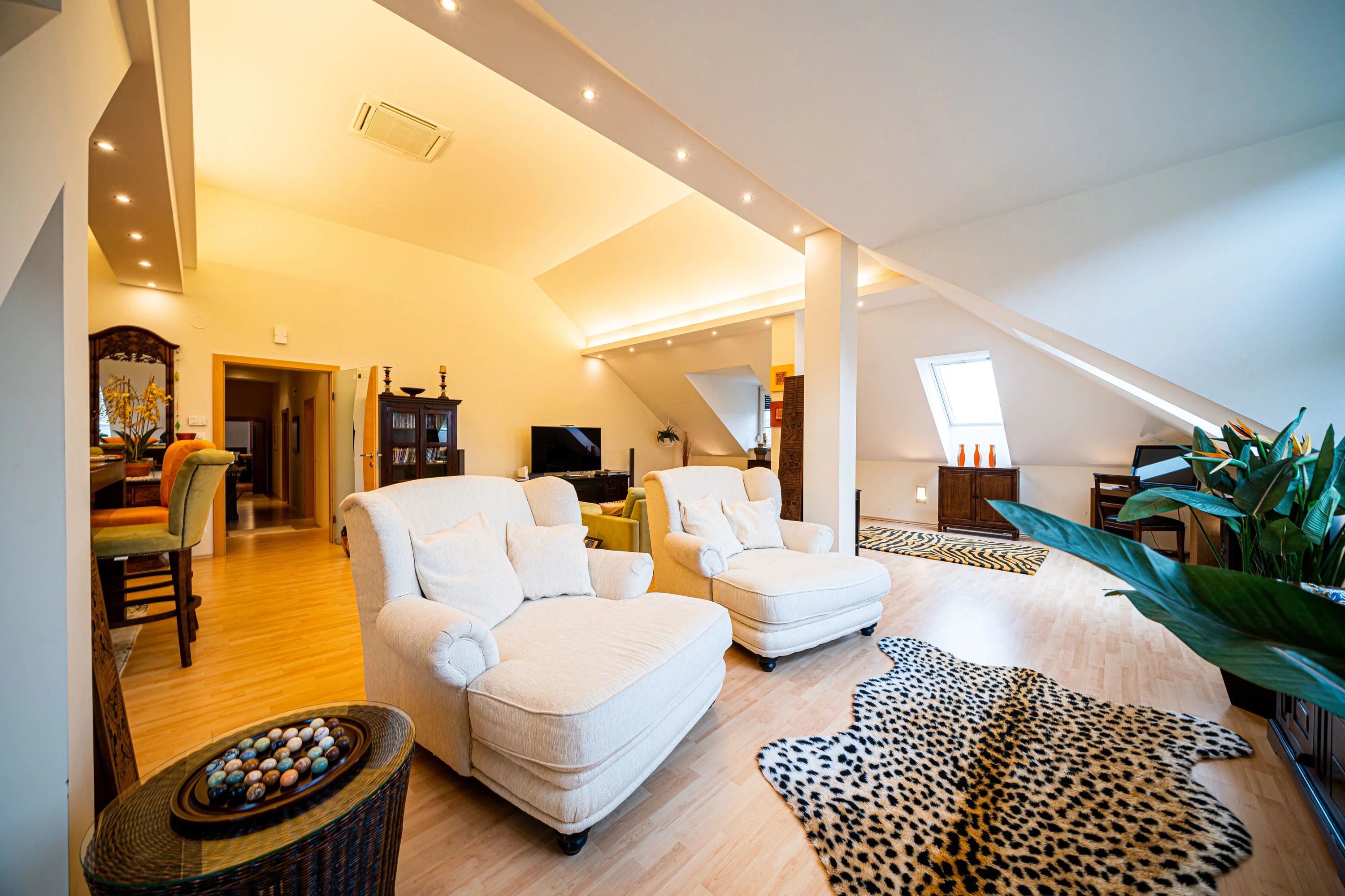 Luxury Sporting Estate, Near Vienna, Near Vienna 0000, Austria - sporting-estate-schneeberg-austria23_dugdrz