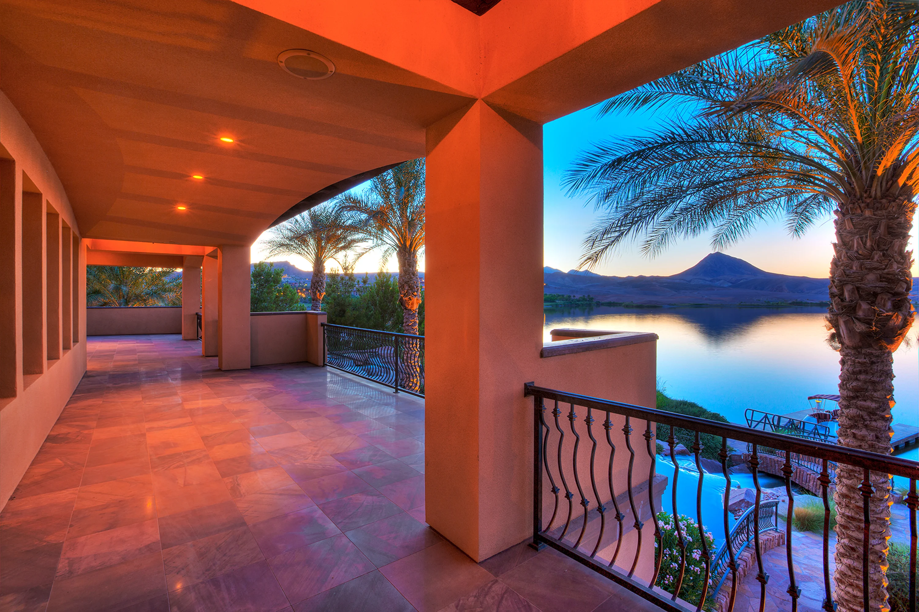 43 Rue Mediterra Drive, Lake Las Vegas, Nevada  - 43-rue-mediterra-drive-henderson-nevada26_nhq3ba