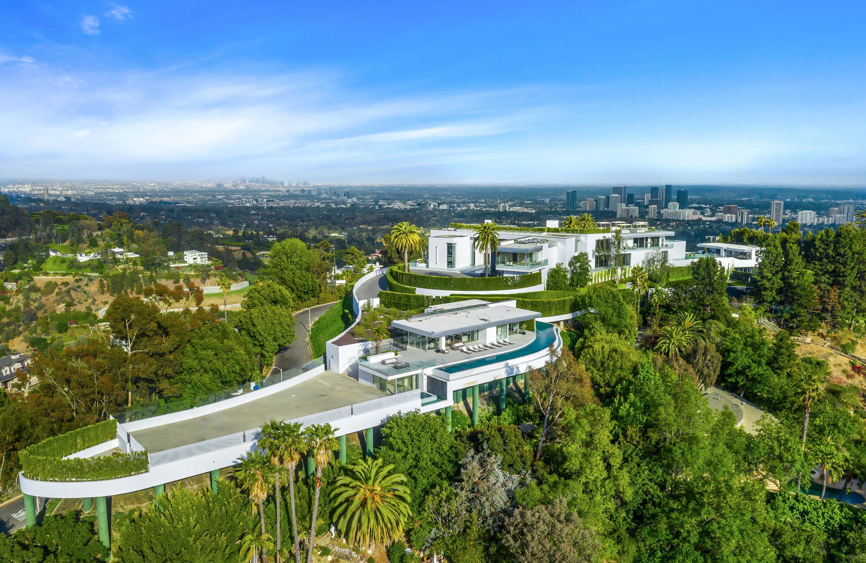 944 Airole Way, The One, Bel Air, California 90077 - 944AiroleWay-print48_qf4psk