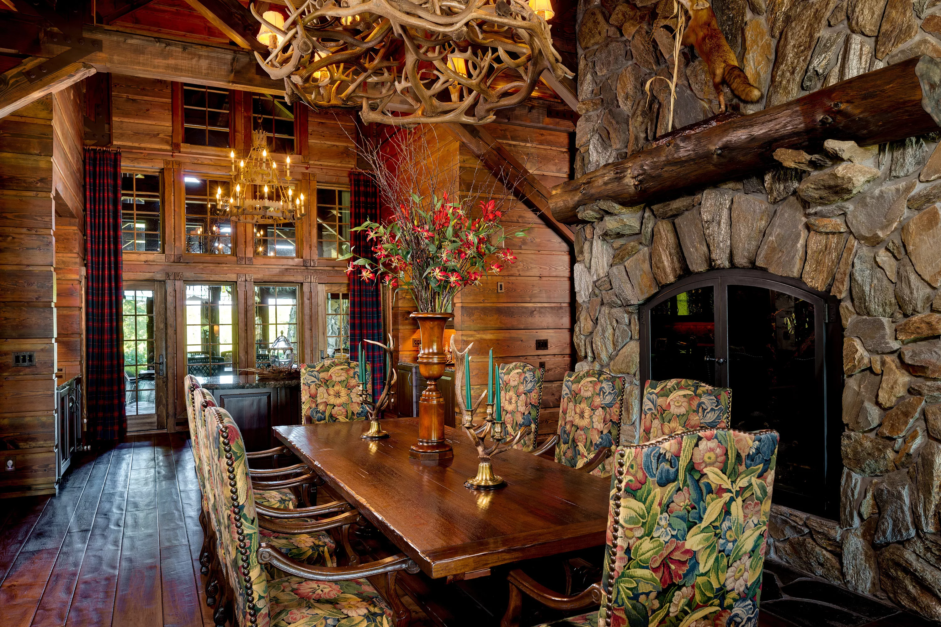 2665 Short Road, Lupton, Michigan 48635 - valhalla-lodge-northern-michigan-luxury-real-estate-14_izpyzs