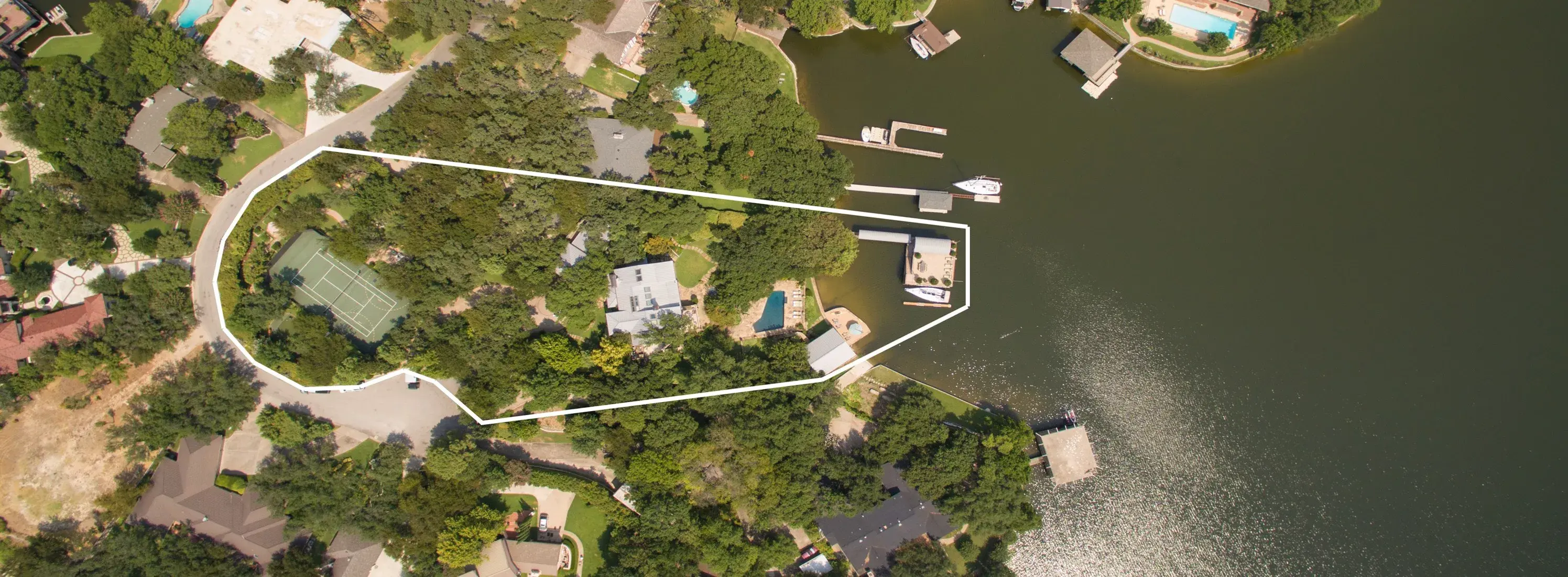 7941 Summit Cove, Dallas/Fort Worth Area, Texas 76179 - mariposa-del-lago-fort-worth-tx-luxury-real-estate-33_mcsc2o