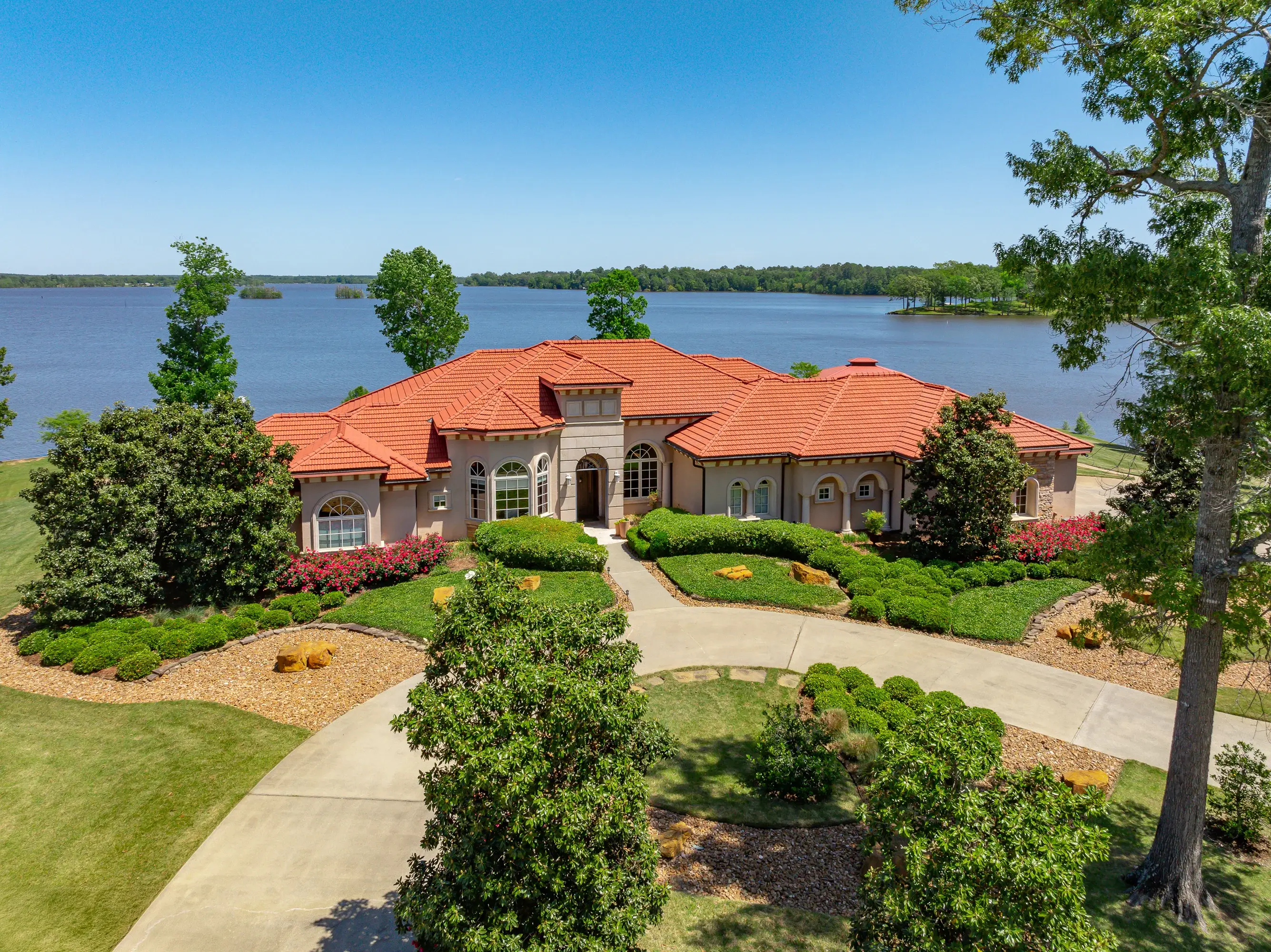 360 Brandon Estates Drive, Many, Toledo Bend Reservoir, Louisiana 71449 - 360_Brandon_Estates_Dr_01_pet1ci