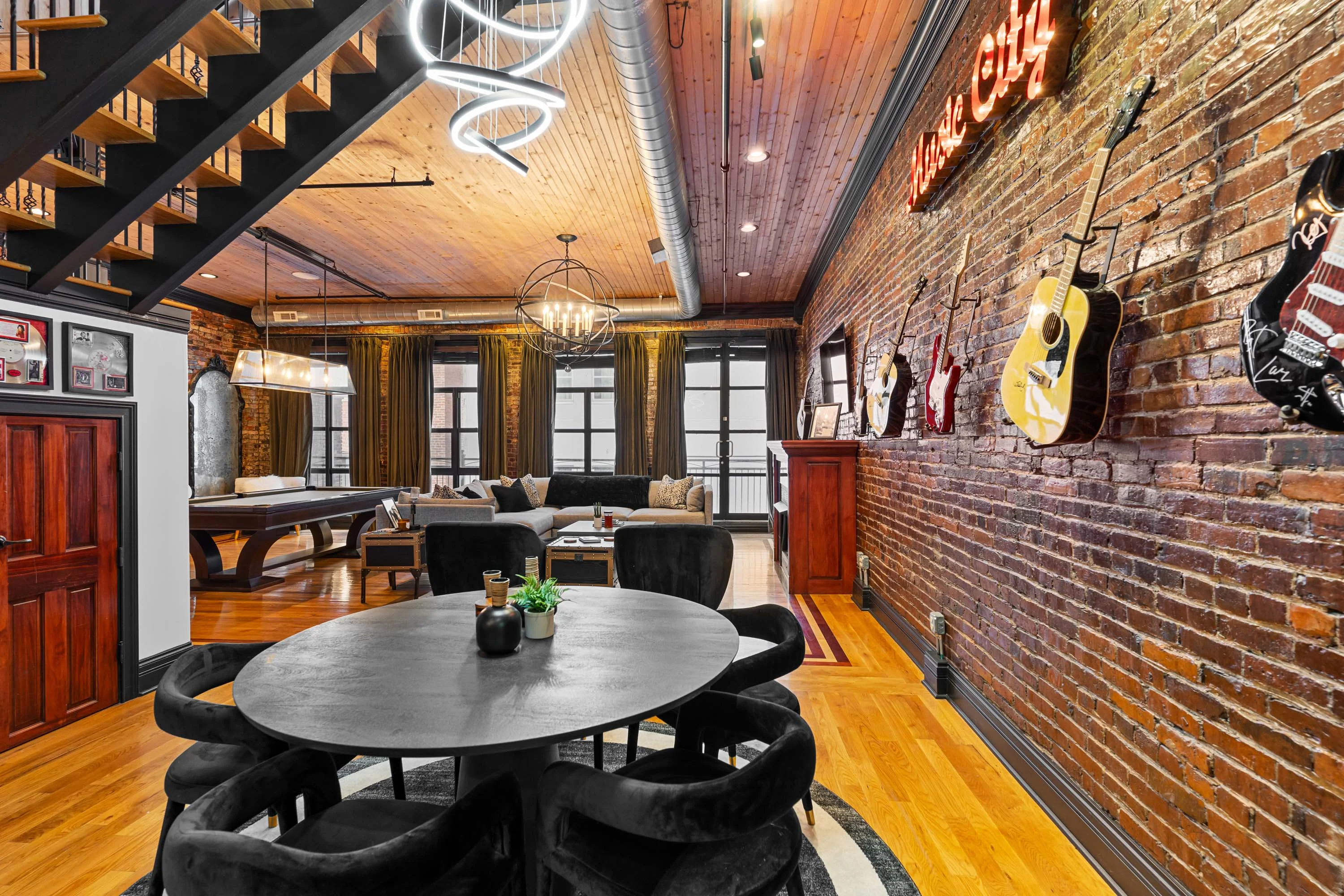 207 3rd Ave N, Unit 602, Nashville, Tennessee 37201 - 04_207_3rd_Ave_ckfqhd
