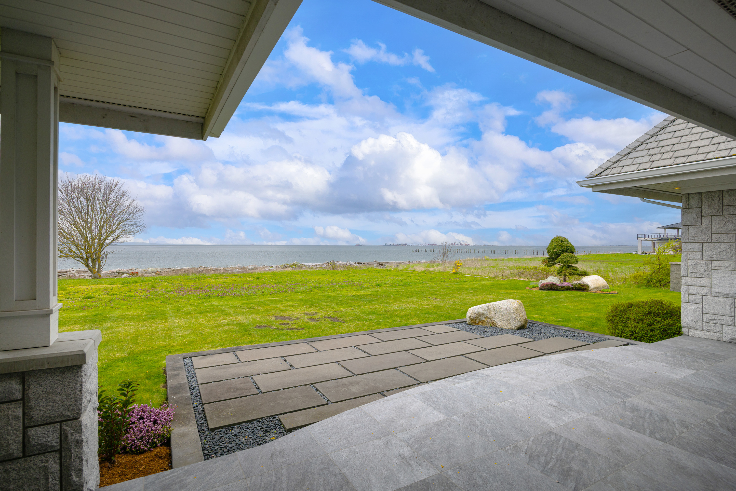 016 581 Marine Drive, Point Roberts, WA