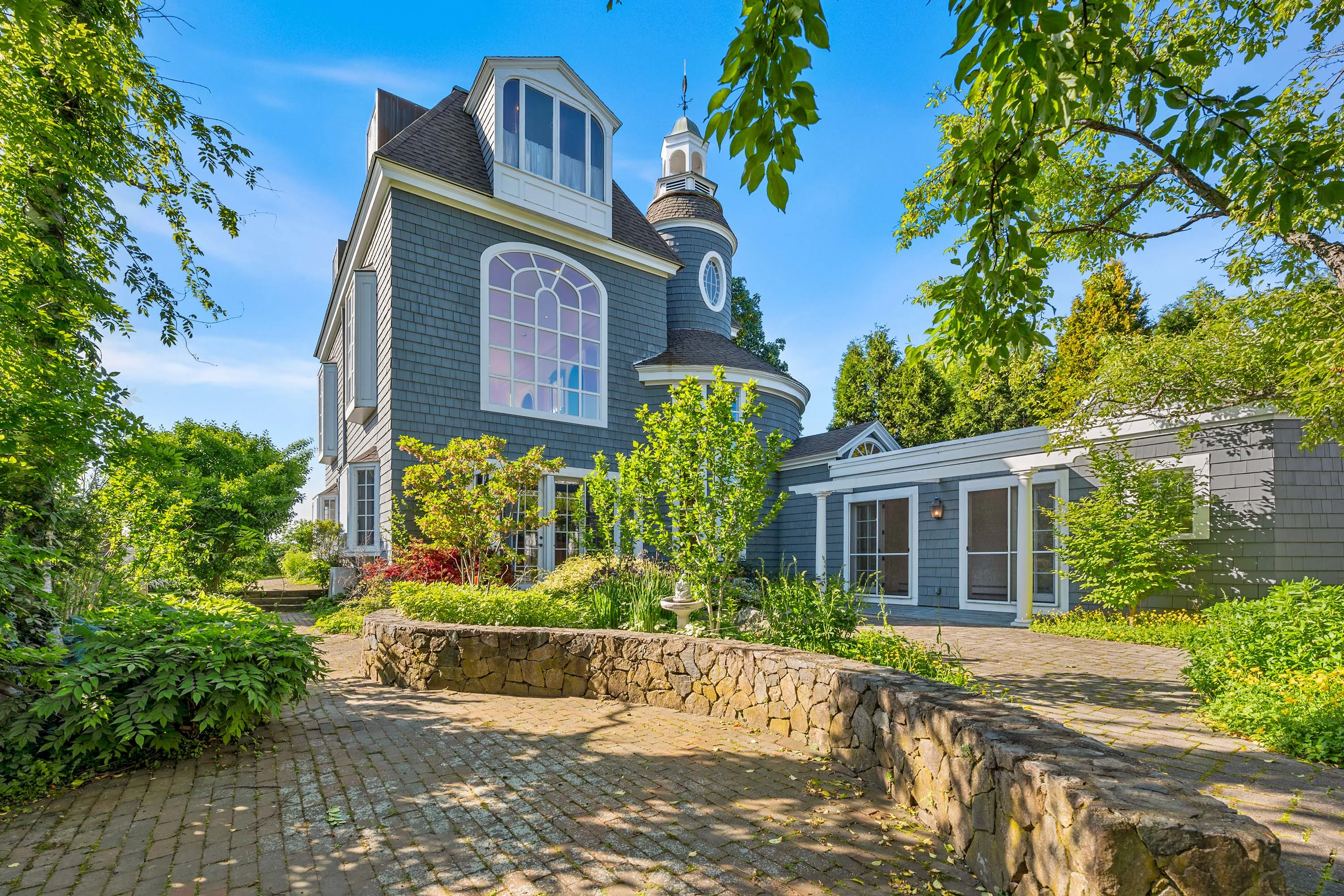 2 Foster Street, Marblehead Neck, North Shore Boston, Massachusetts 01945 - 31_-_2_Foster_St-Marblehead-MA-019_usrmja