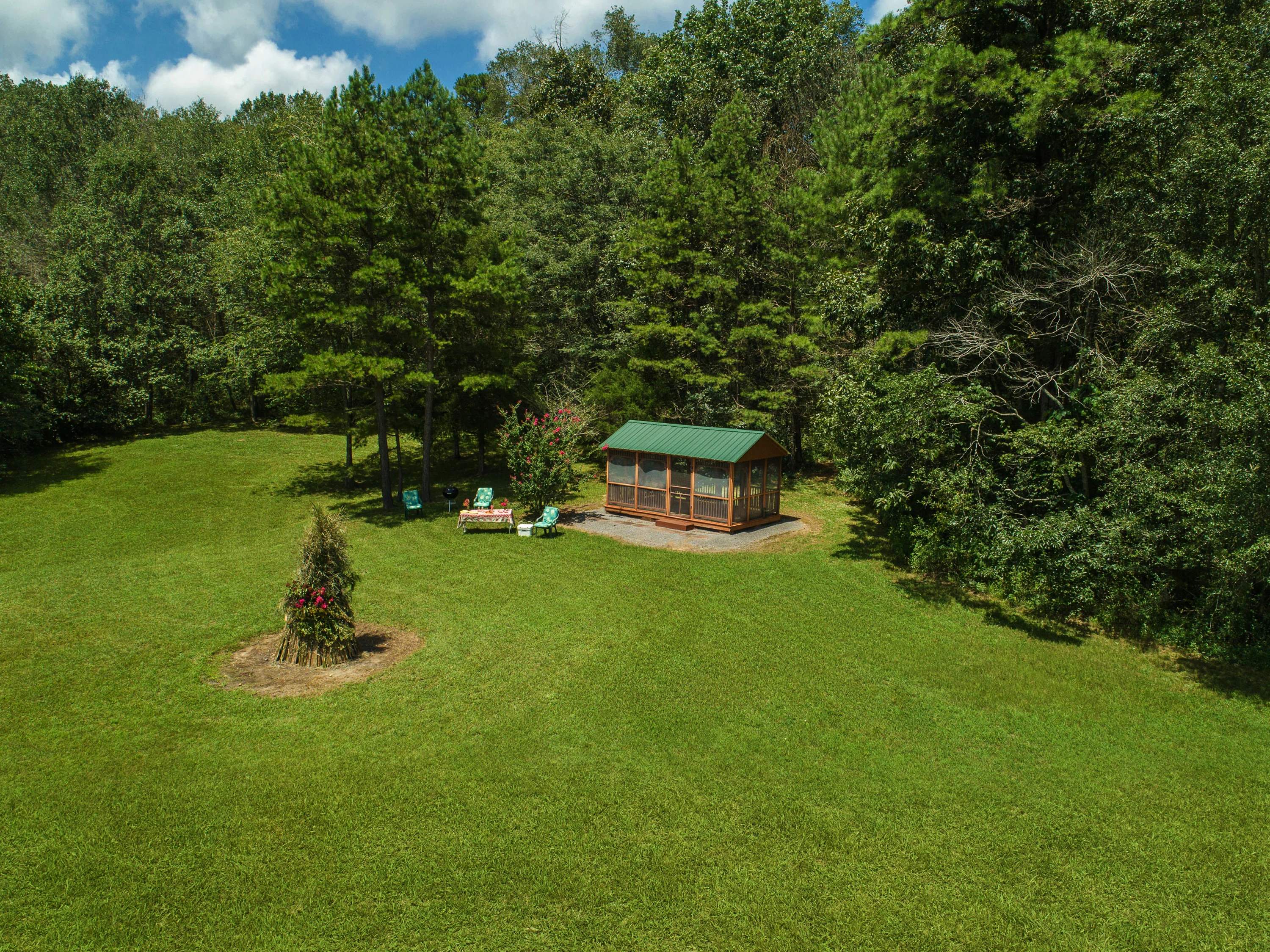 291 Valley Cruise Lane, Near Huntsville, Alabama  - 291-valley-cruise-lane-arab-alabama53_k6a1he