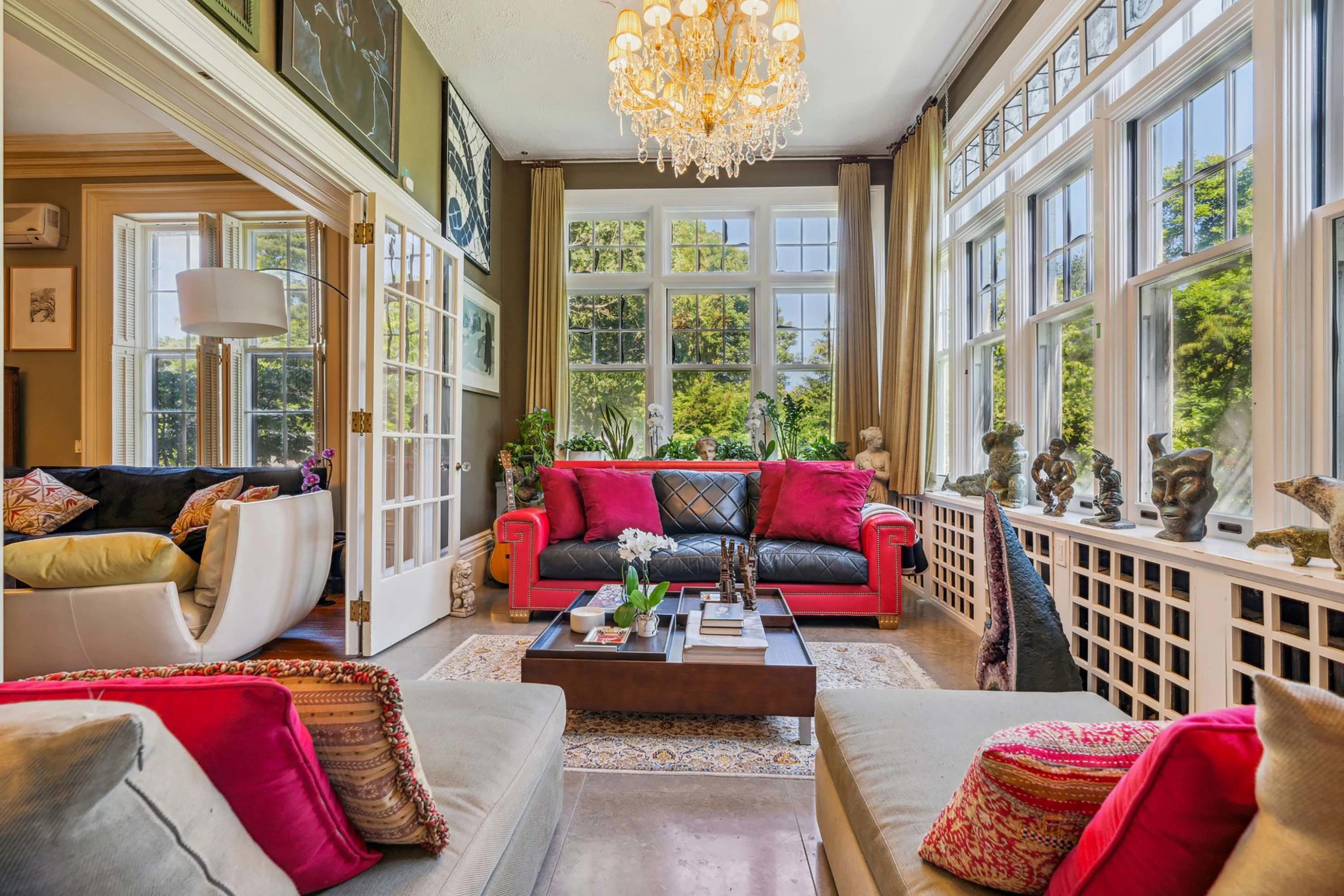 1 Banfield Street, Paris, Near Toronto, Ontario N3L2N3, Canada - 12_-_64-web-or-mls-ARW06561_uqtii8
