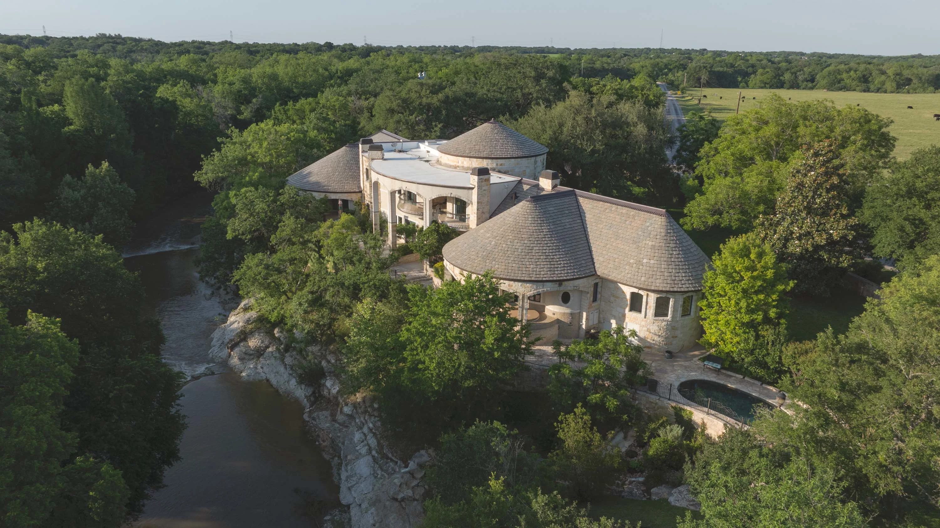 8536 Armstrong Road, Belton, Near Austin, Texas 76513 - 01_Armstrong_Road_nc1ed3