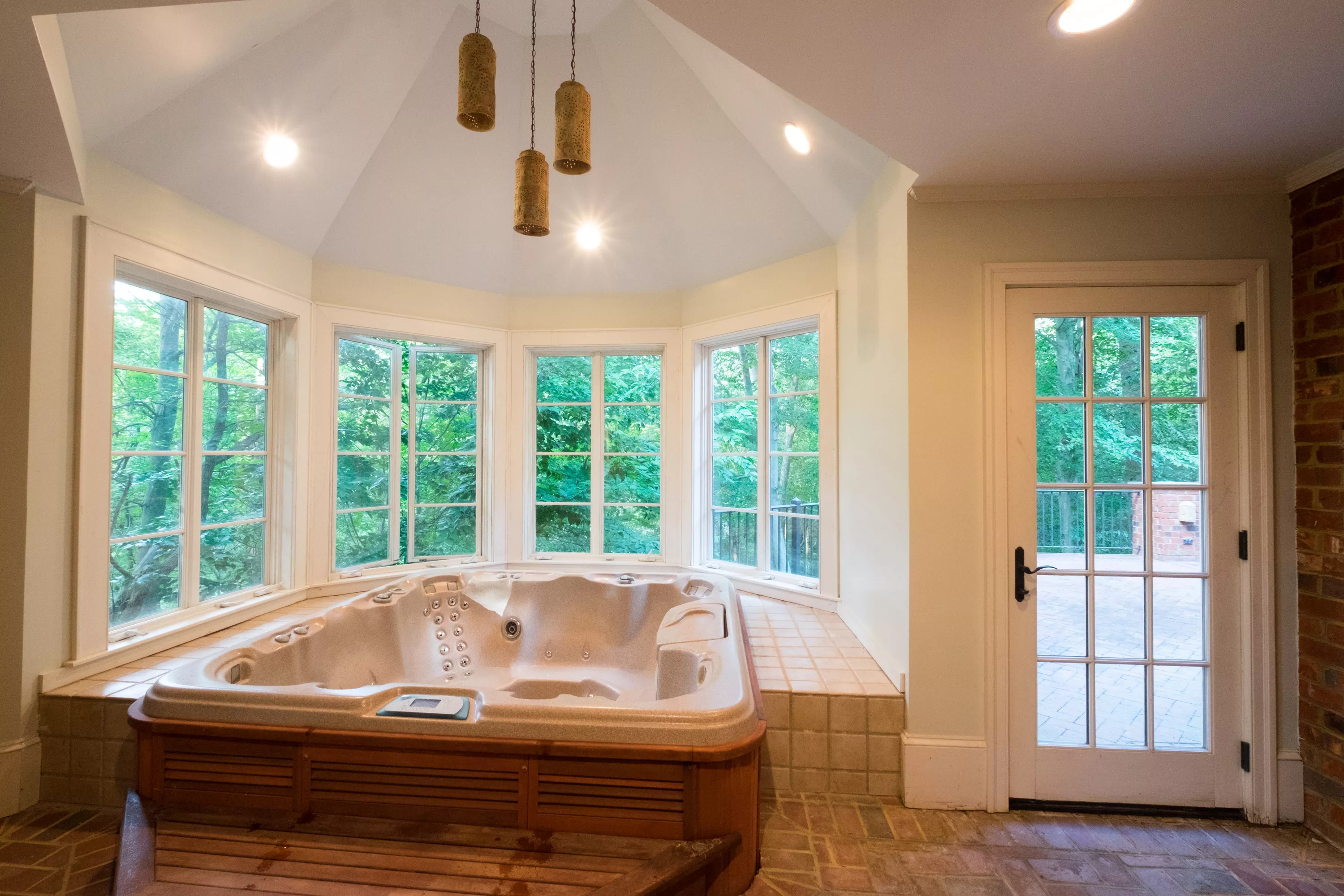 480 Stonegate Lane, Winston-Salem, North Carolina 27104 - 480-stonegate-lane-winston-salem-nc-luxury-real-estate-25_o0t7fr