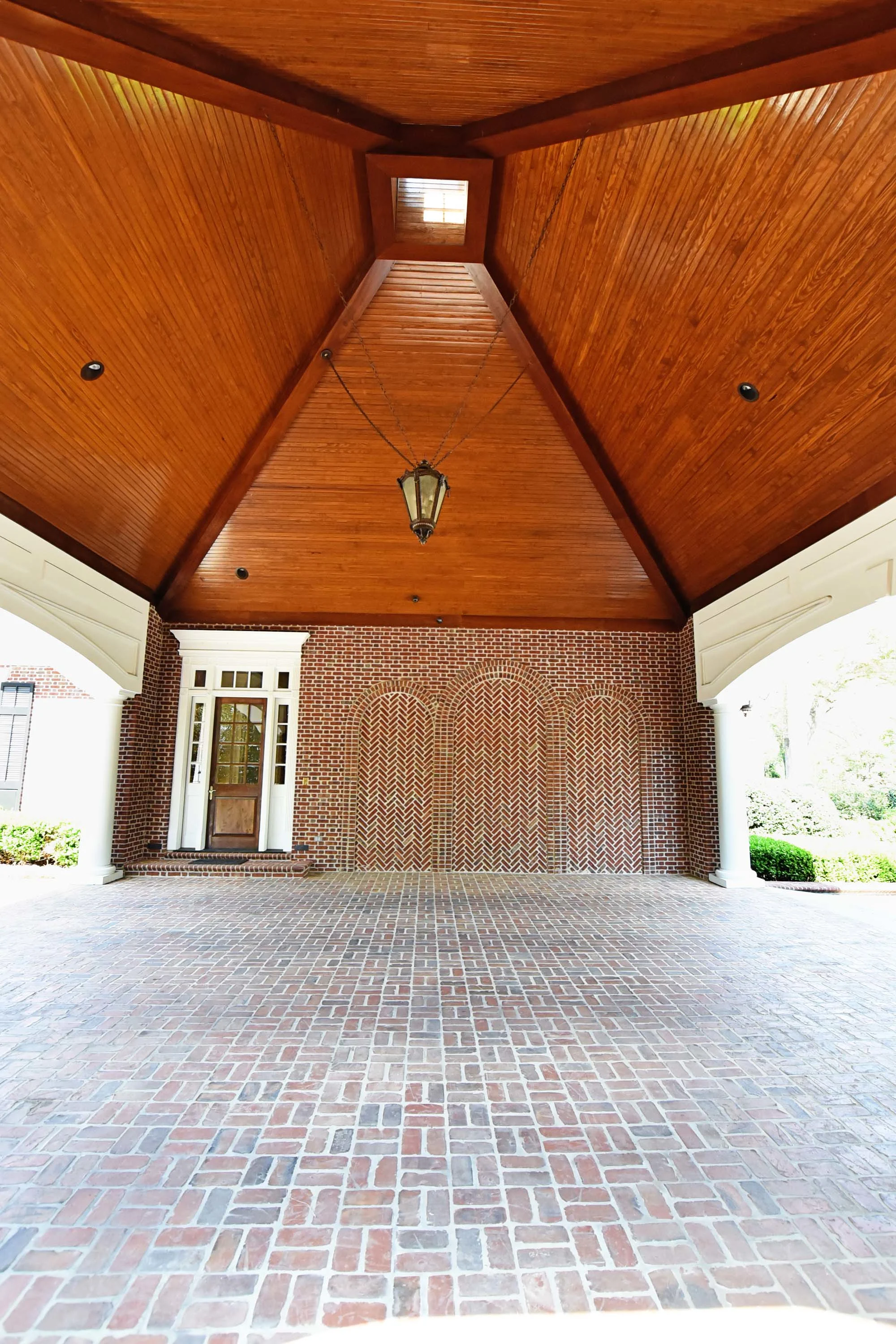 403 North Cherokee Avenue, Dothan, Alabama 36303 - 403-north-cherokee-avenue-dothan-alabama80_rlz7ii