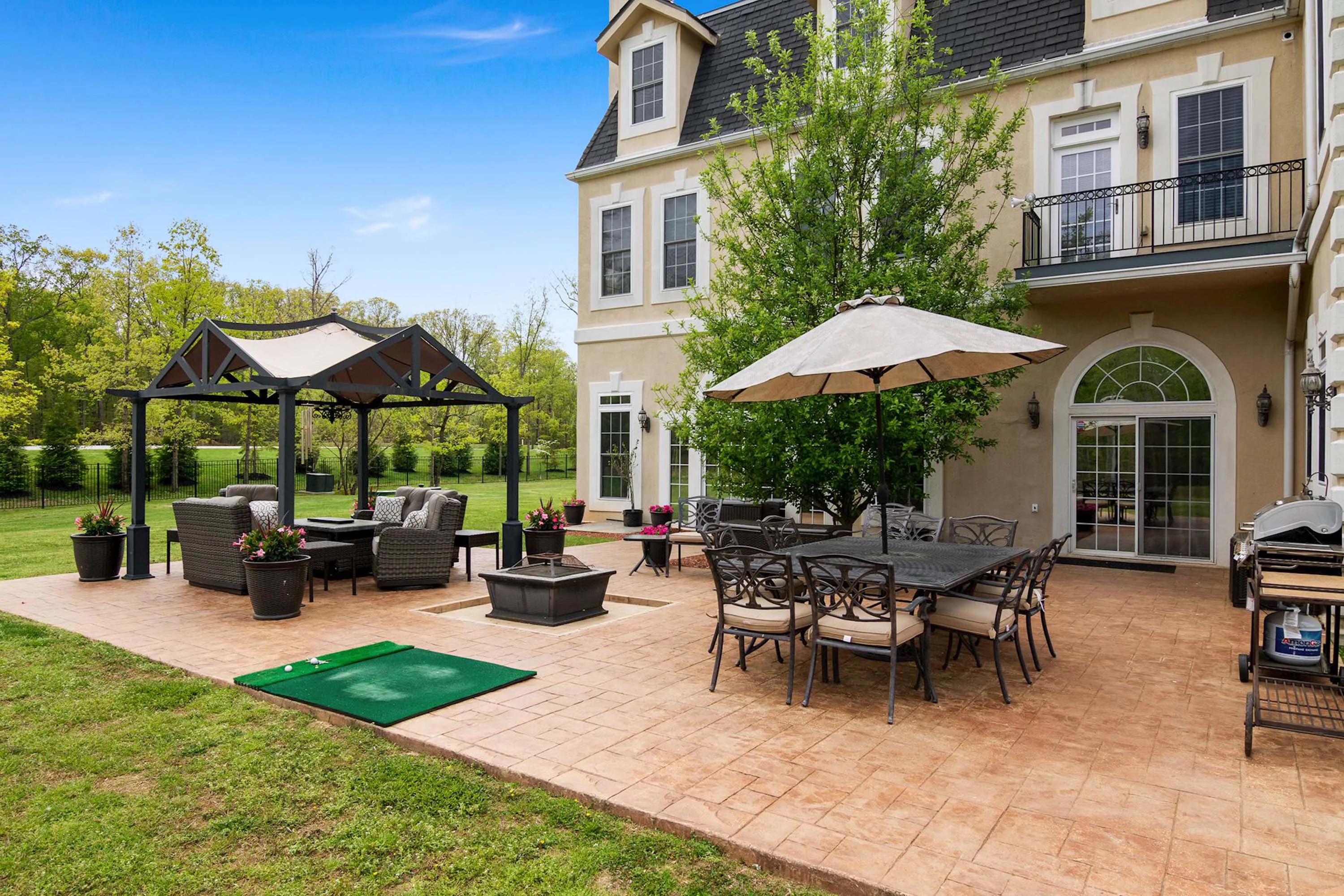 5825 Doyle Road, Near Washington D.C., Virginia 20124 - 5825-doyle-road-clifton-virginia66_drxu8o