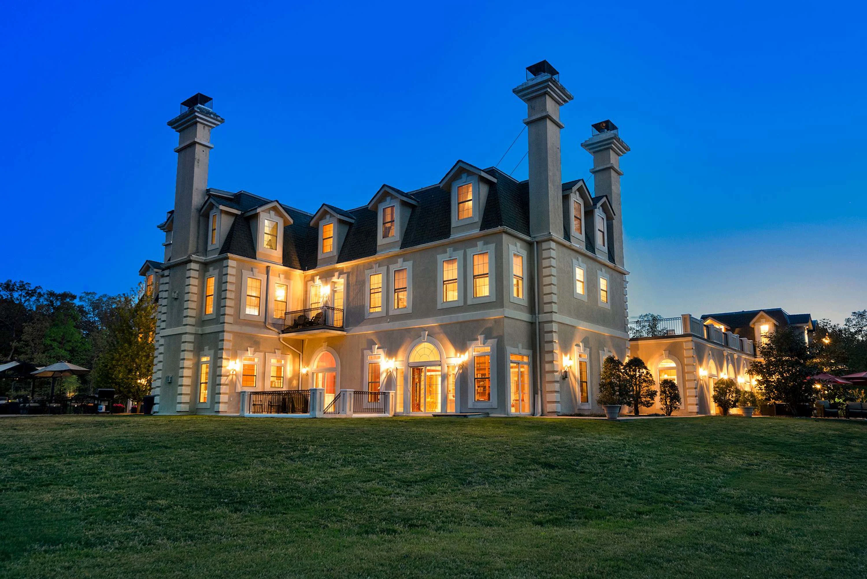 5825 Doyle Road, Near Washington D.C., Virginia 20124 - 5825-doyle-road-clifton-virginia76_ppc9j9