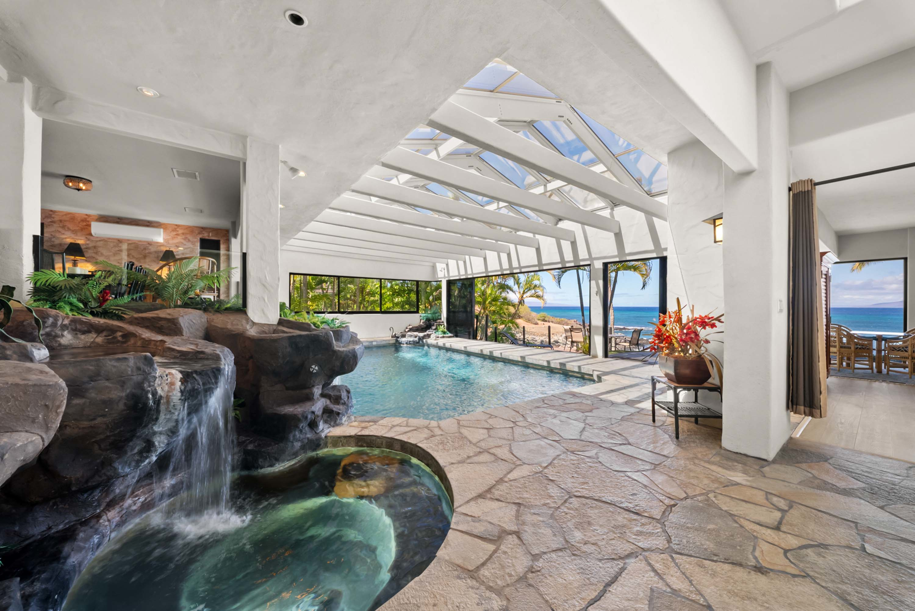 44 5163 and 5157 Lower Honoapiilani Rd, Lahaina, HI 96761 - Luxury Real Estate - Concierge Auctions