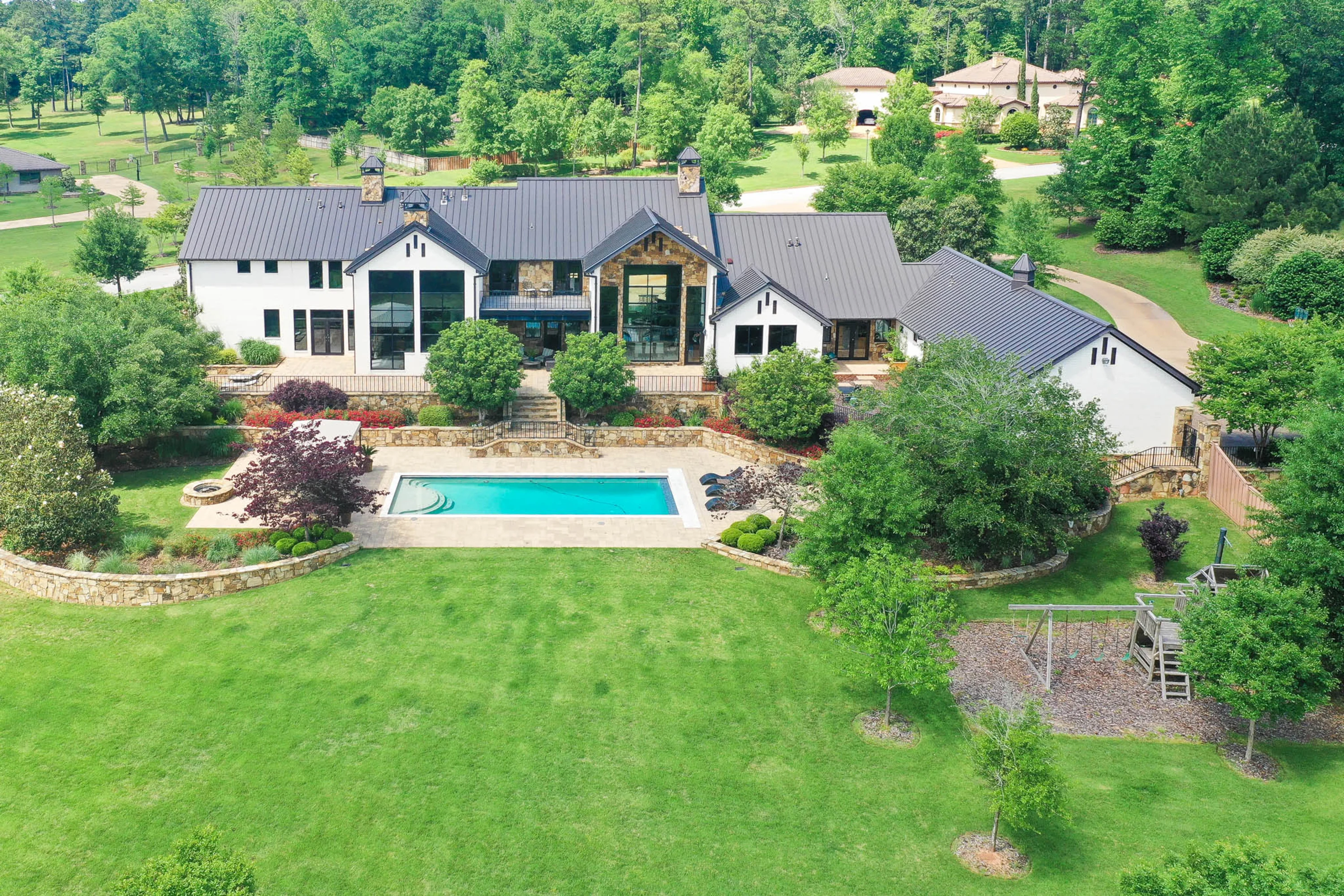 508 Oakwood Estates Boulevard, Marshall, Texas 75672 - 508-oakwood-estates-blvd-marshall-texas01_c4lffu