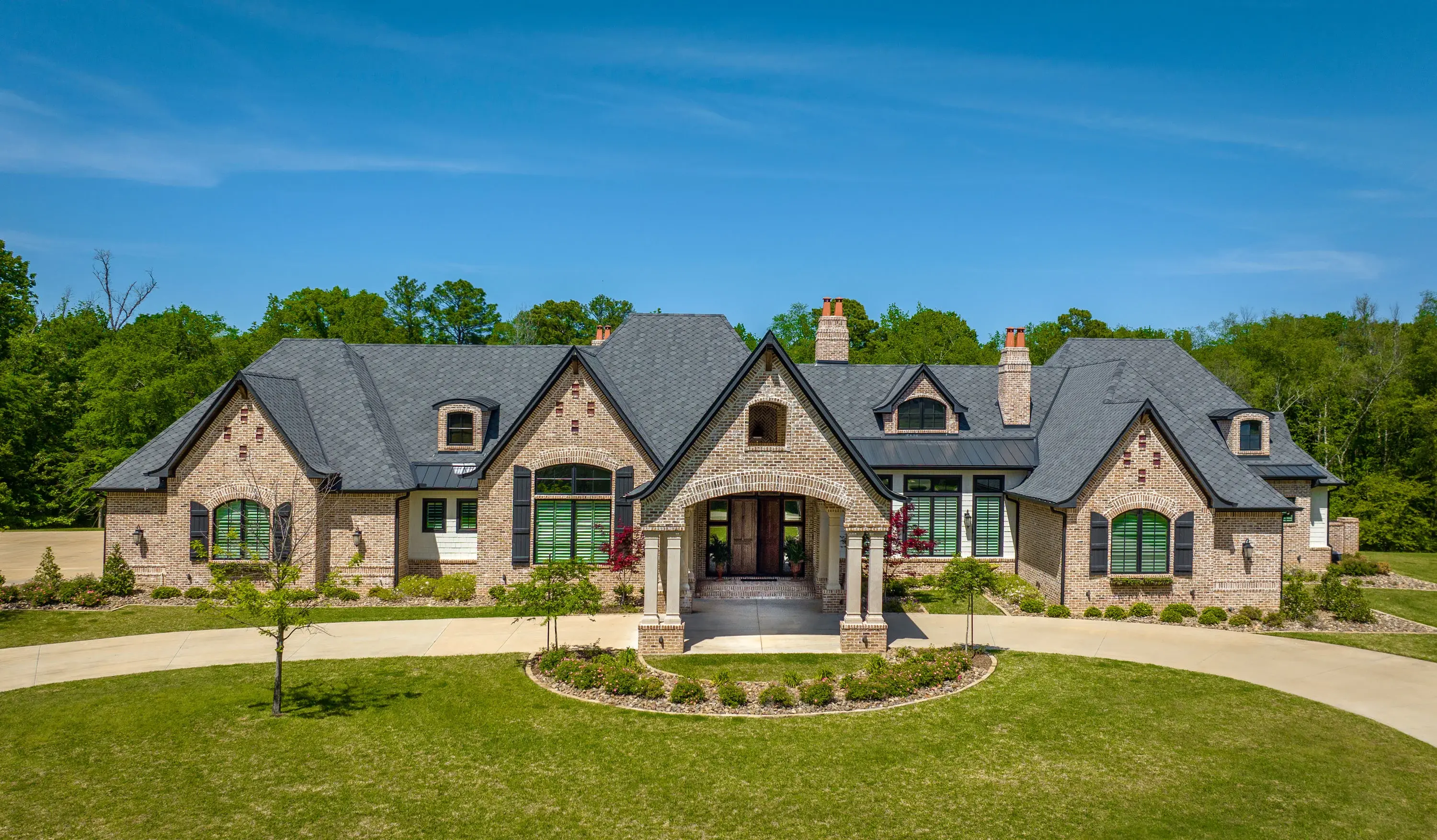 3710 Champions Ridge Lane, Longview, Texas 75605 - 3710_Champions_Ridge_Ln_01_cbzyzp