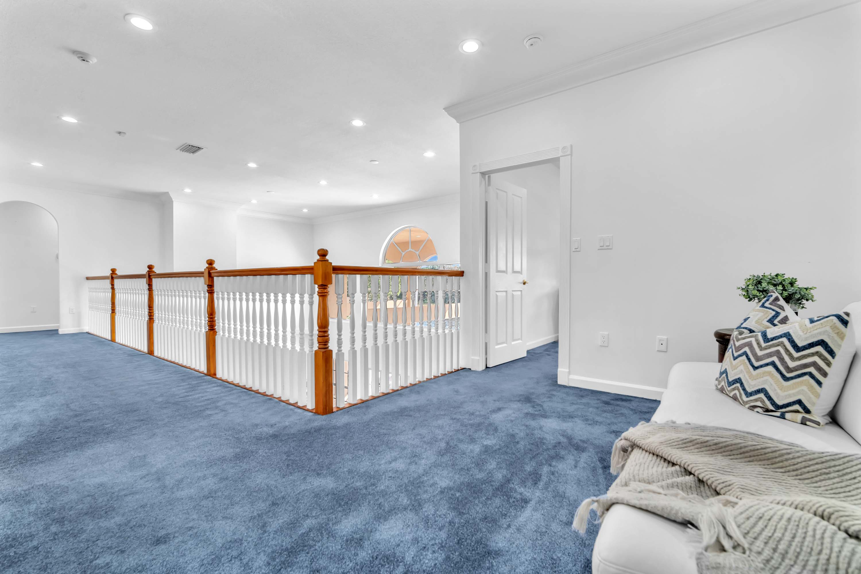 32 3855 Windmill Lake Road - Luxury Real Estate - Concierge Auctions