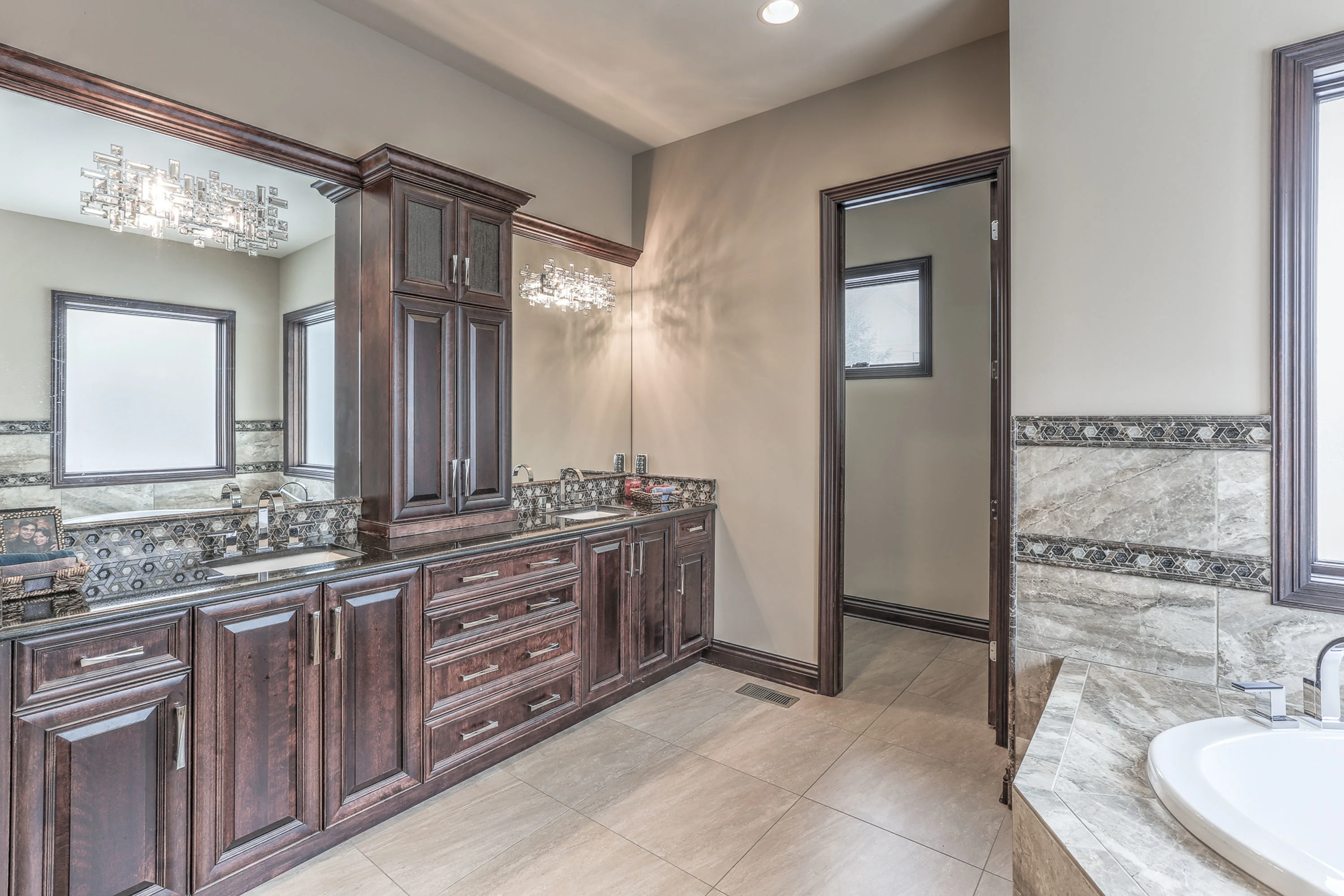 17445 Valley Drive , Omaha, Nebraska 68130 - 17445-valley-drive-omaha-nebraska16_zqvj0l
