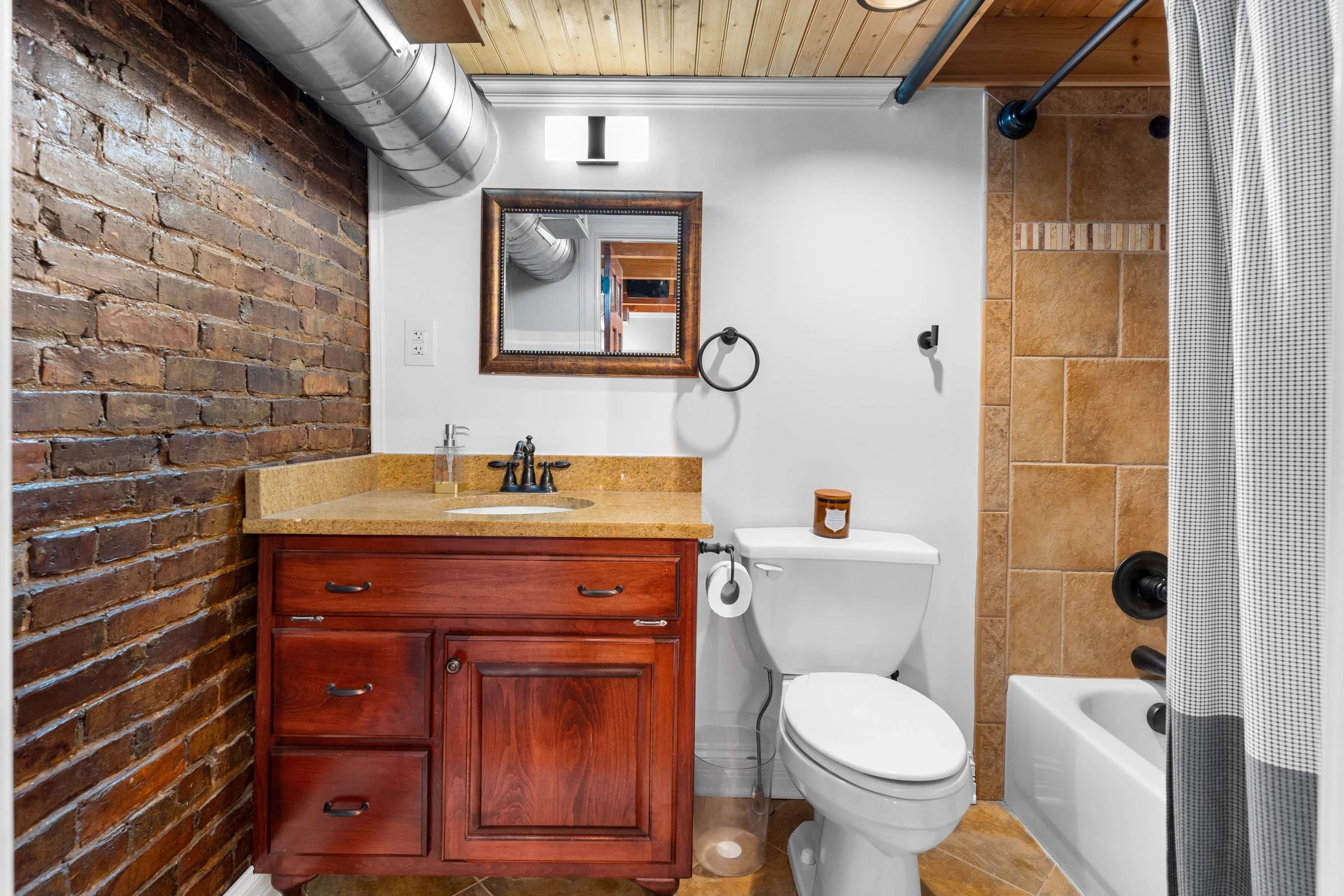 207 3rd Ave N, Unit 602, Nashville, Tennessee 37201 - 19_207_3rd_Ave_kznero