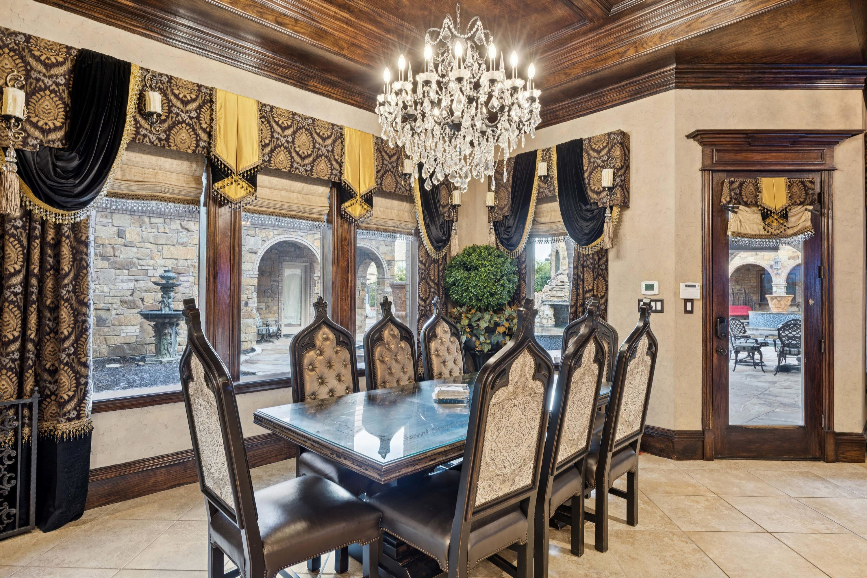 15 9553 Bella Terra Dr - Luxury Real Estate - Concierge Auctions