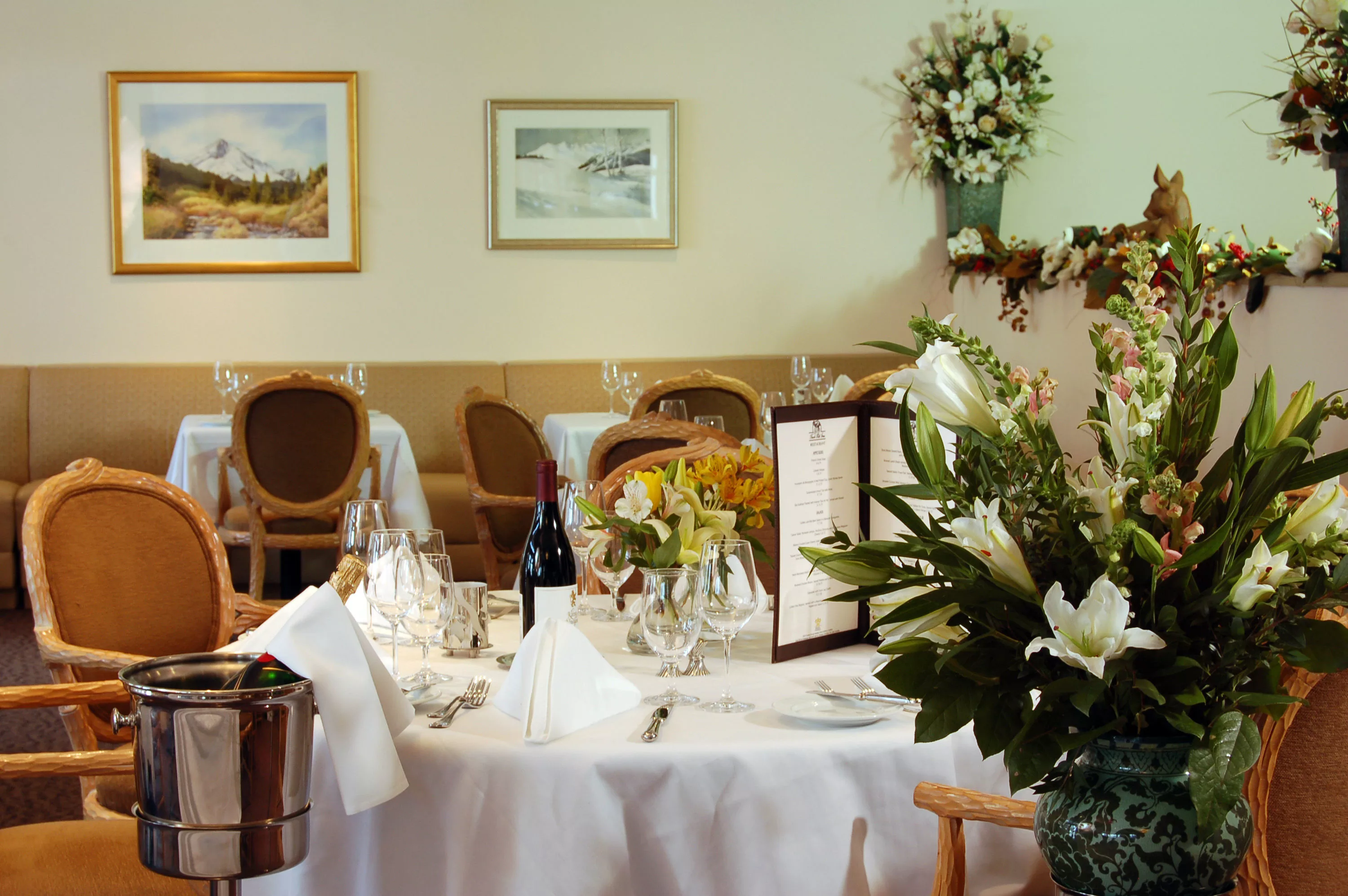 960 North Main Street, Sun Valley, Idaho 83340 - knob-hill-inn-003_t6ikso