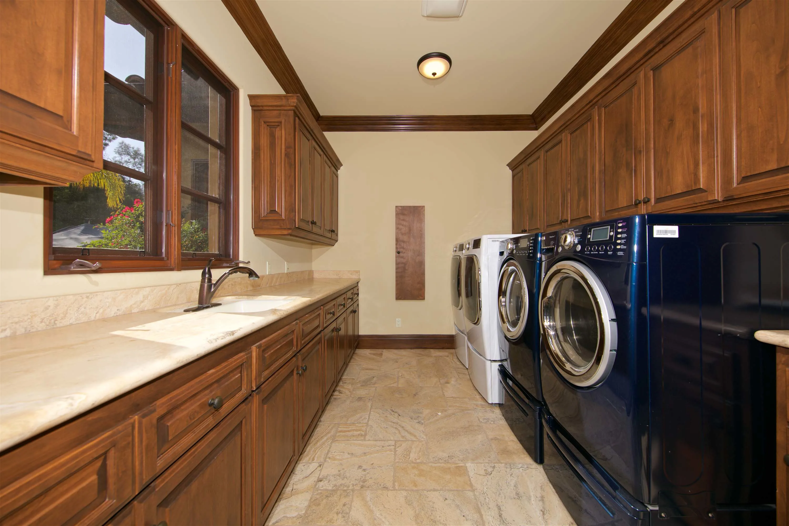6064 Avenida Cuatro Vientos, Rancho Santa Fe, California 92067 - 6064_Avenida_Cuatro_Vientos_Rancho_Santa_fe_CA30_a9zq9w
