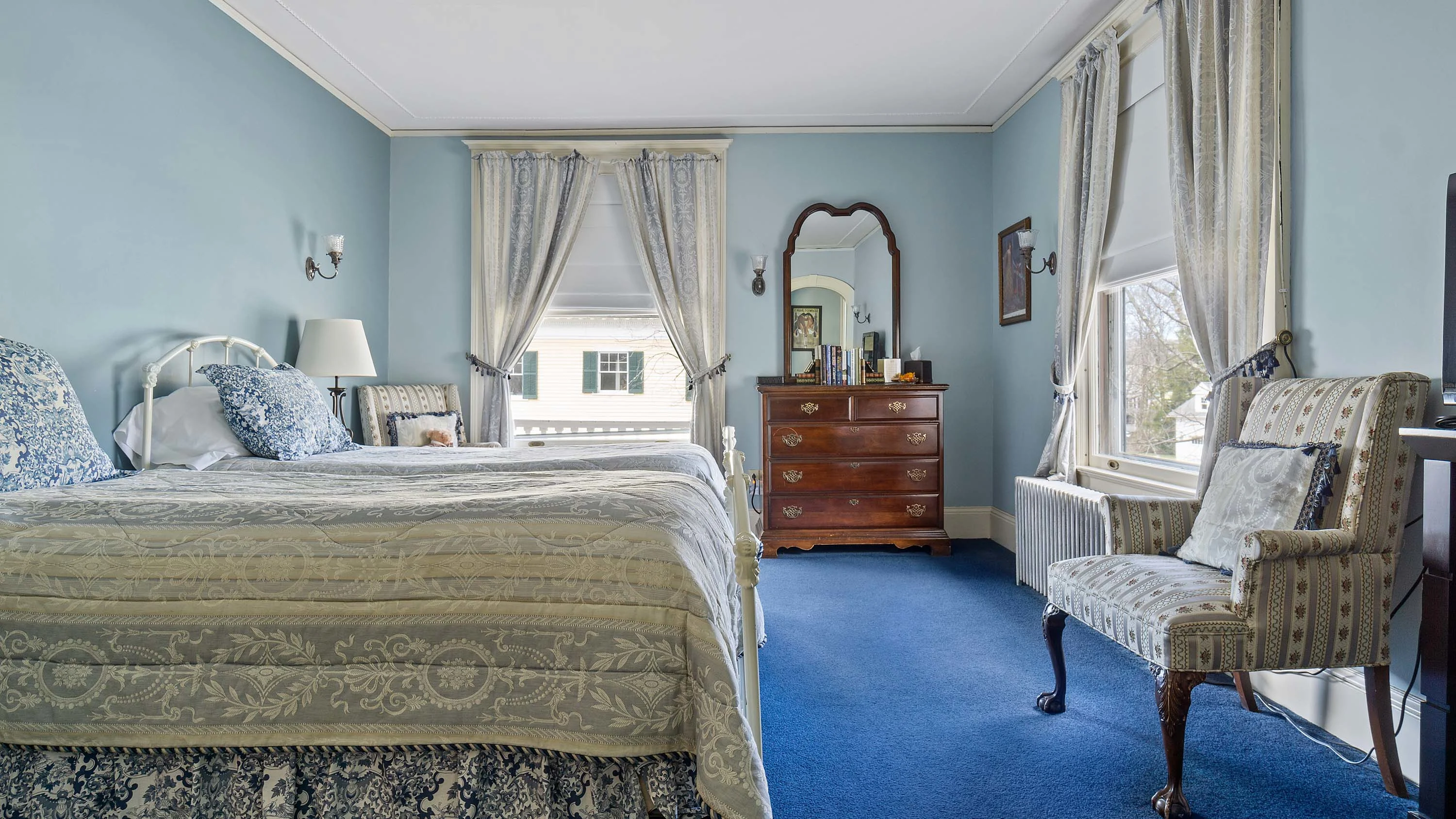 51 Walker Street, The Berkshires, Massachusetts 01240 - gateways-inn-51-walker-street-lenox-massachusetts34_jhbsw6